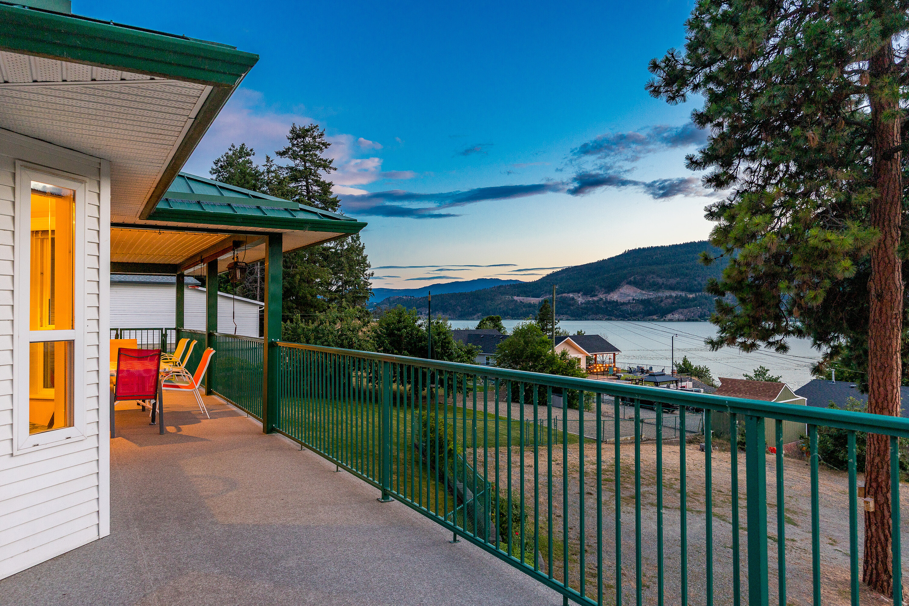  Charming Lakeview Rancher - 物件實景