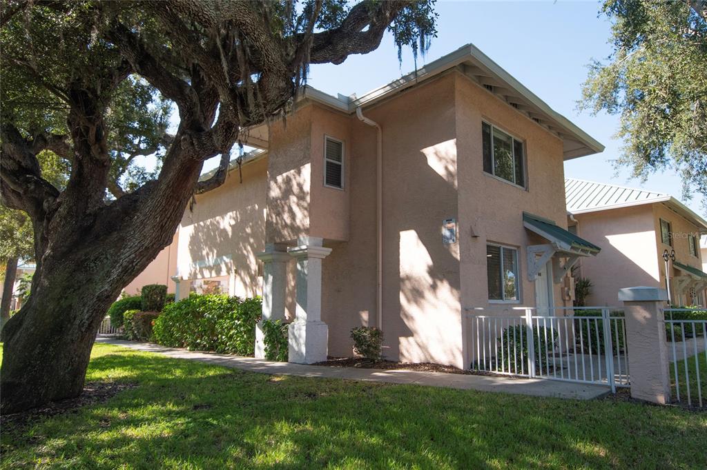 Sarasota, Florida, 34236, United States, 3 Bedrooms Bedrooms, ,2 BathroomsBathrooms,Residential,For Sale,1995598
