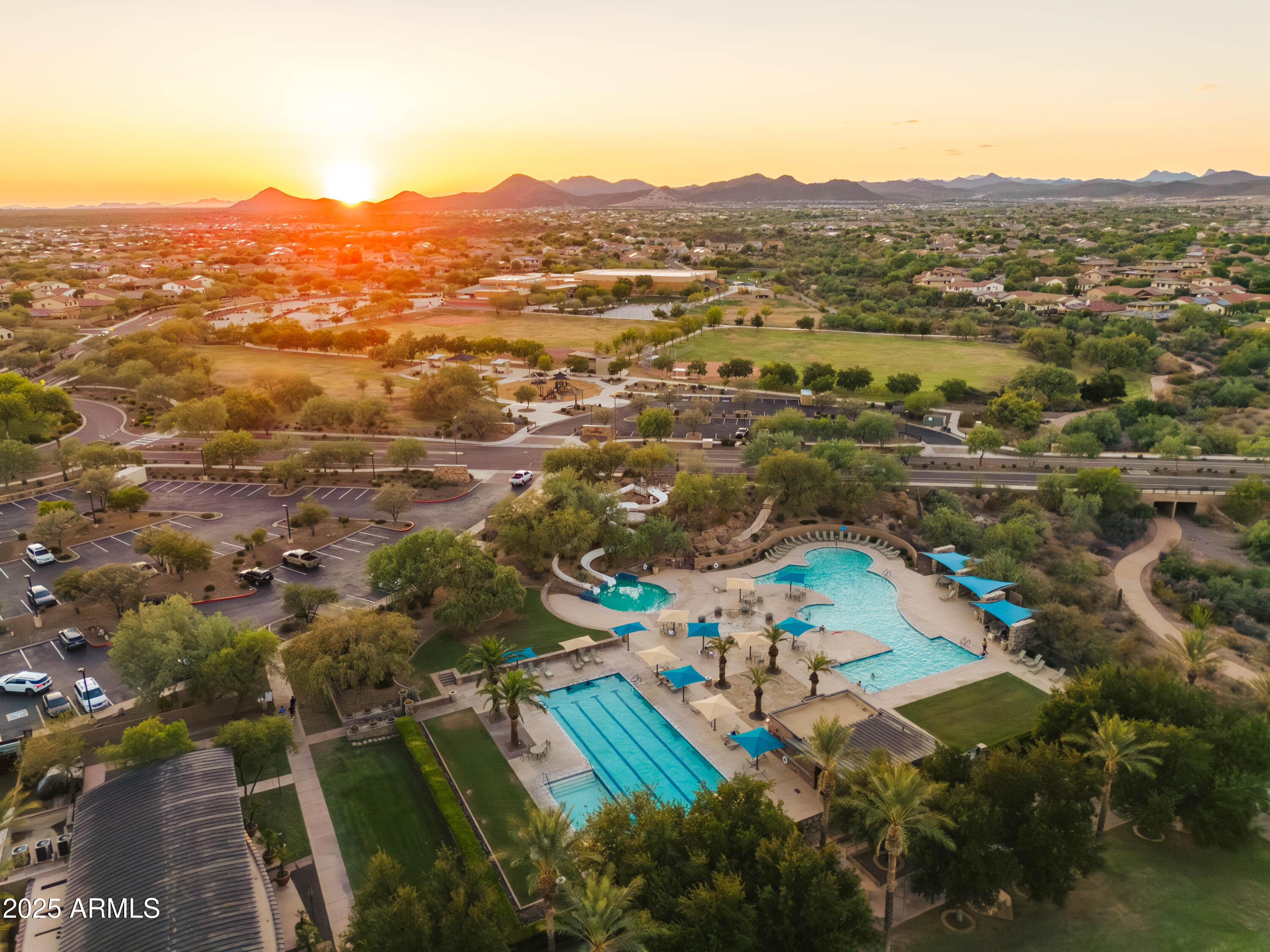 Peoria, Arizona, 85383, United States, 4 Bedrooms Bedrooms, ,Residential,For Sale,1913413