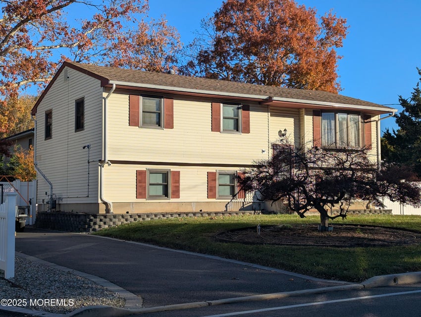 Toms River, New Jersey, 08757, United States, 4 Bedrooms Bedrooms, ,2 BathroomsBathrooms,Residential,For Sale,1992020