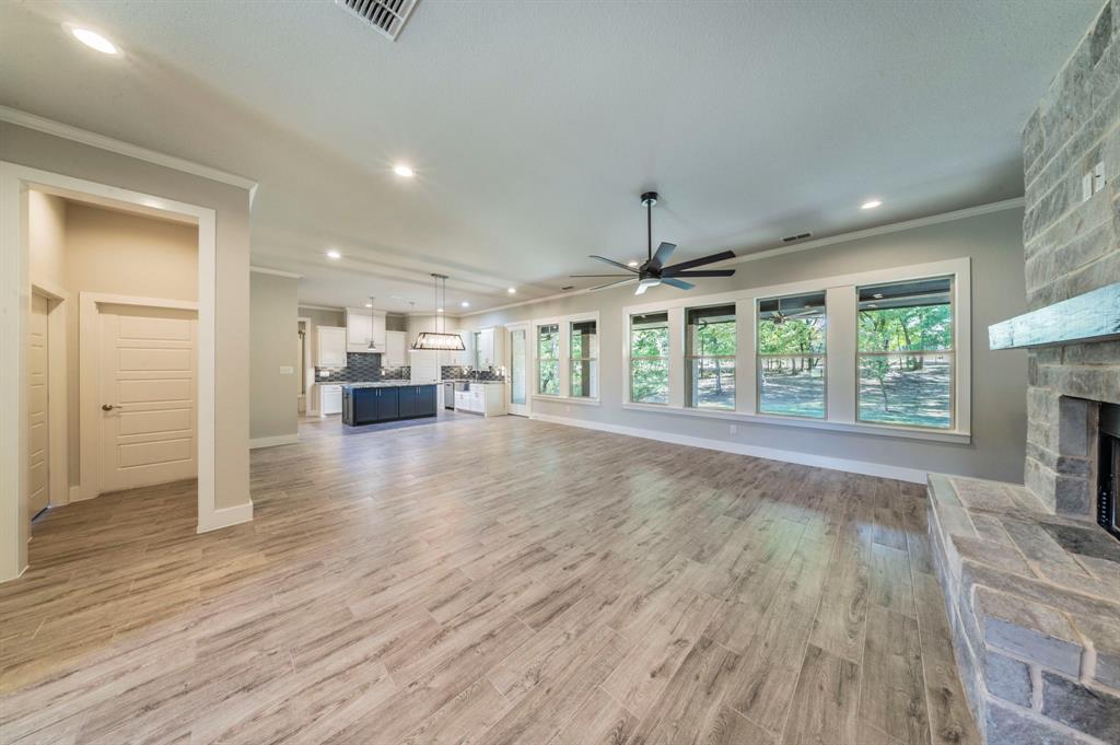 Reno, Texas, 76020, United States, 4 Bedrooms Bedrooms, ,3 BathroomsBathrooms,Residential,For Sale,1976264