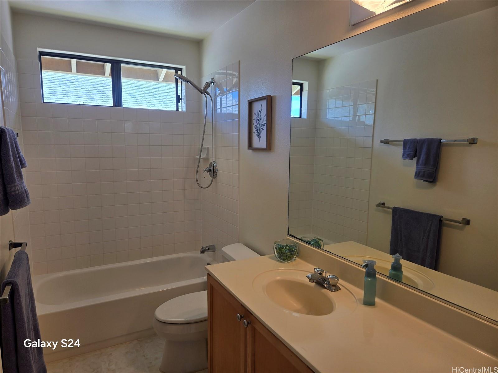 Waipahu, Hawaii, 96797, United States, 4 Bedrooms Bedrooms, ,3 BathroomsBathrooms,Residential,For Sale,1900560