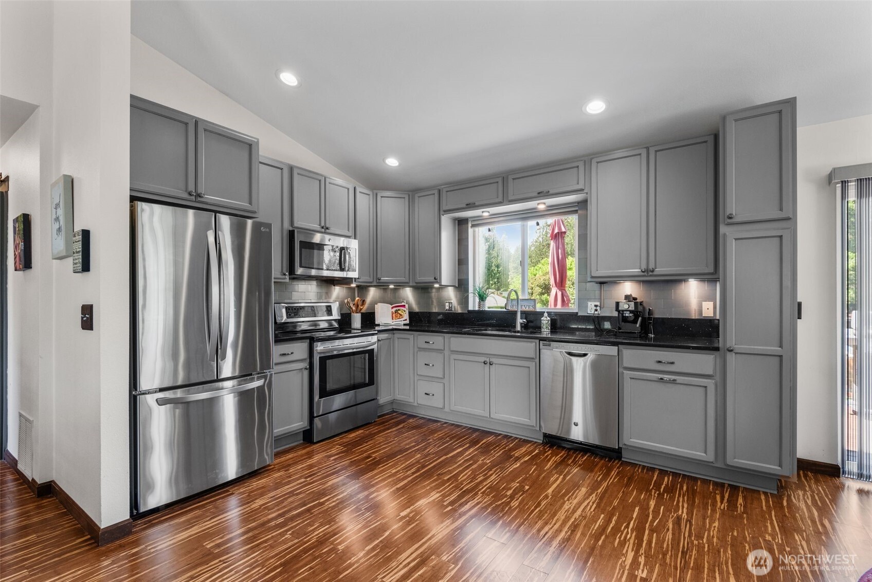 Gig Harbor, Washington, 98335, United States, 3 Bedrooms Bedrooms, ,2 BathroomsBathrooms,Residential,For Sale,1827326
