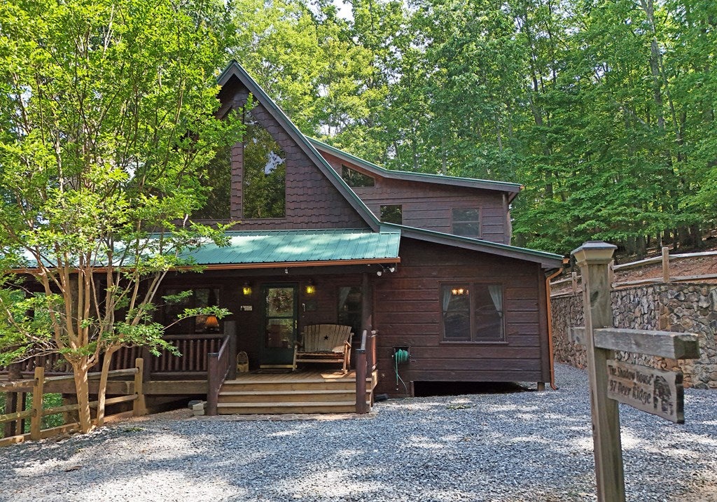 Morganton, Georgia, 30560, United States, 3 Bedrooms Bedrooms, ,3 BathroomsBathrooms,Residential,For Sale,2001916