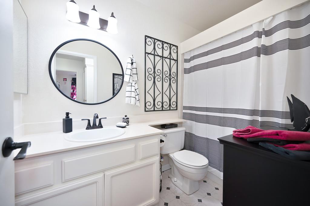 Rocklin, California, 95765, United States, 3 Bedrooms Bedrooms, ,2 BathroomsBathrooms,Residential,For Sale,1988988