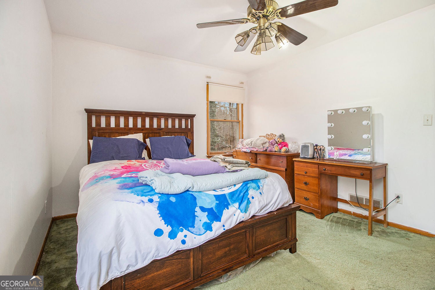 Hampton, Georgia, 30228, United States, 6 Bedrooms Bedrooms, ,6 BathroomsBathrooms,Residential,For Sale,1858908