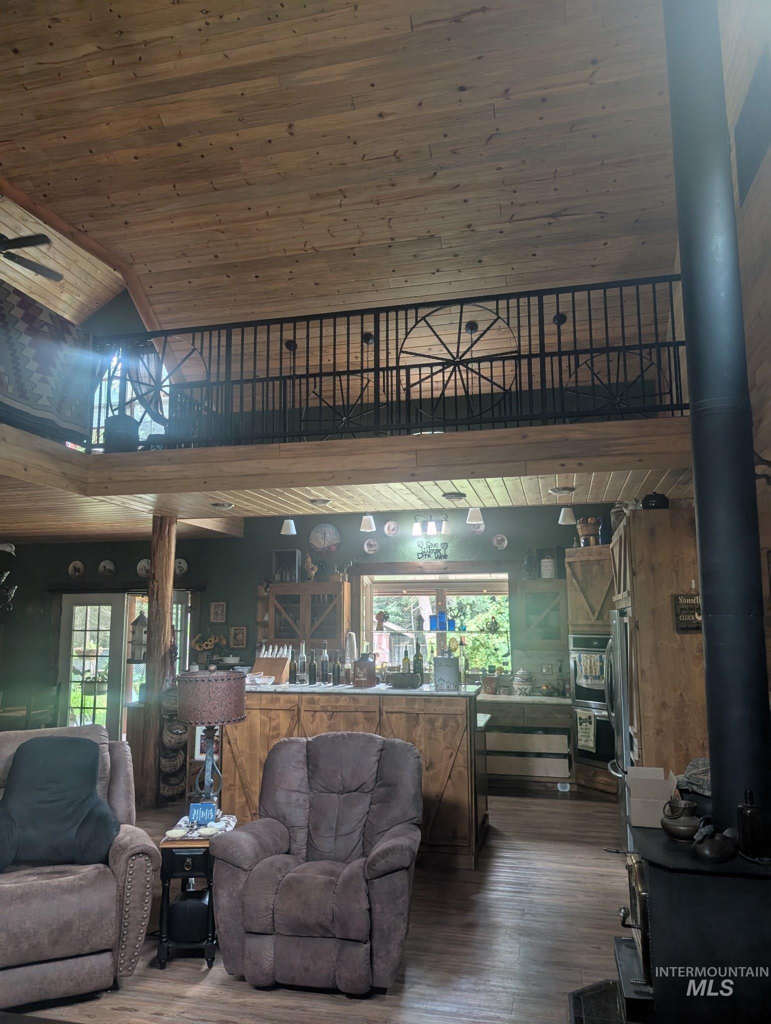 Athol, Idaho, 83801, United States, 5 Bedrooms Bedrooms, ,3 BathroomsBathrooms,Residential,For Sale,1903809