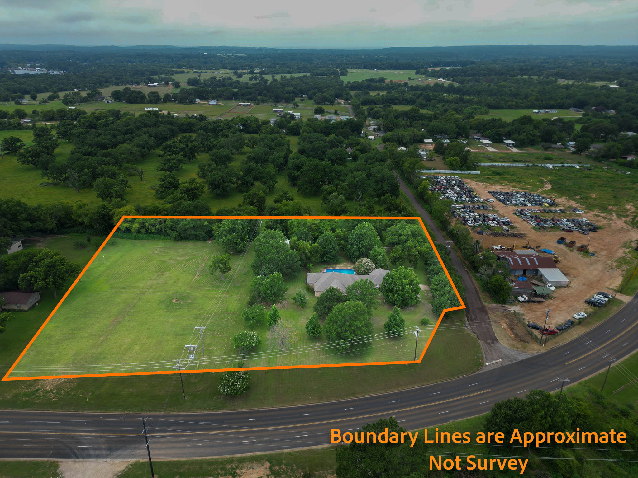 Jacksonville, Texas, 75766, United States, 3 Bedrooms Bedrooms, ,4 BathroomsBathrooms,Residential,For Sale,1984129