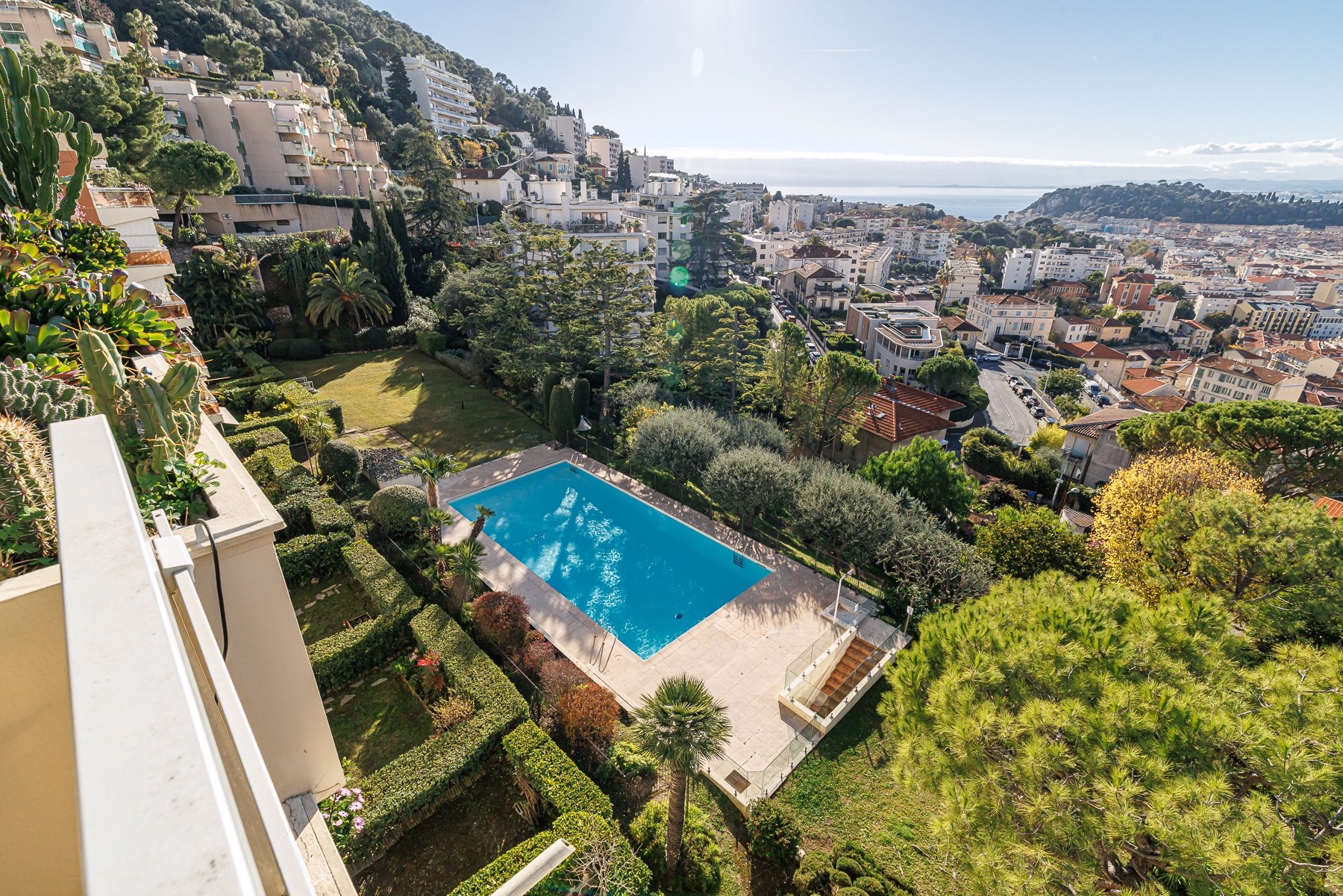  Top-floor 3-bedroom apartment with sea view and terrace, Mont-Alban, Nice - 物件實景