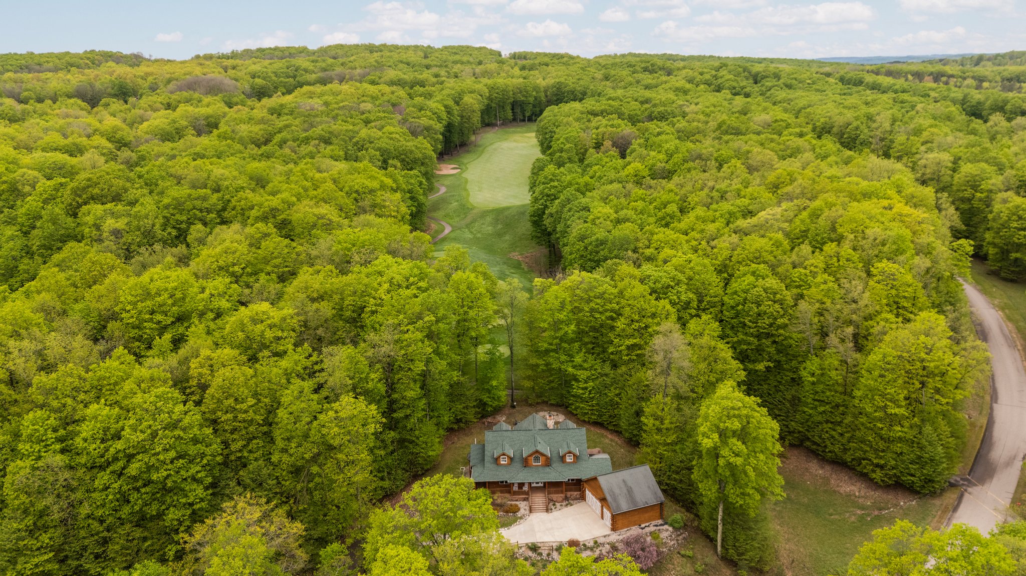 Bellaire, Michigan, 49615, United States, 5 Bedrooms Bedrooms, ,4 BathroomsBathrooms,Residential,For Sale,1826987