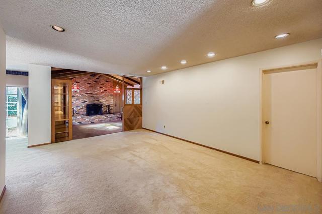 San Diego, California, 92120, United States, 3 Bedrooms Bedrooms, ,2 BathroomsBathrooms,Residential,For Sale,2009094