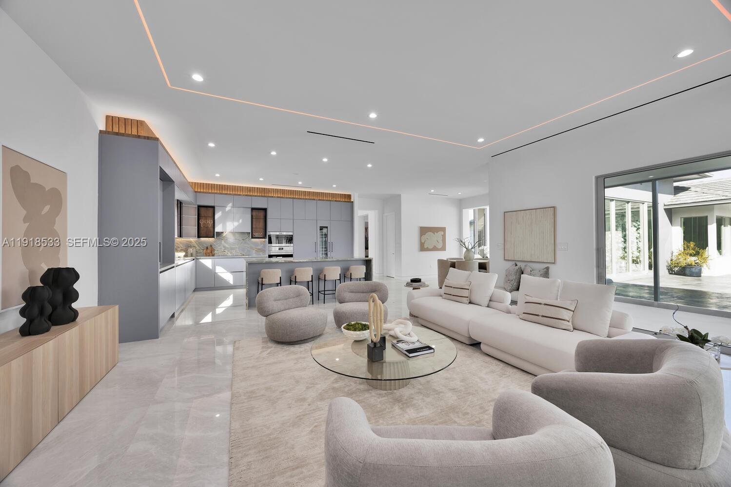 Miami, Florida, 33173, United States, 6 Bedrooms Bedrooms, ,7 BathroomsBathrooms,Residential,For Sale,2001798