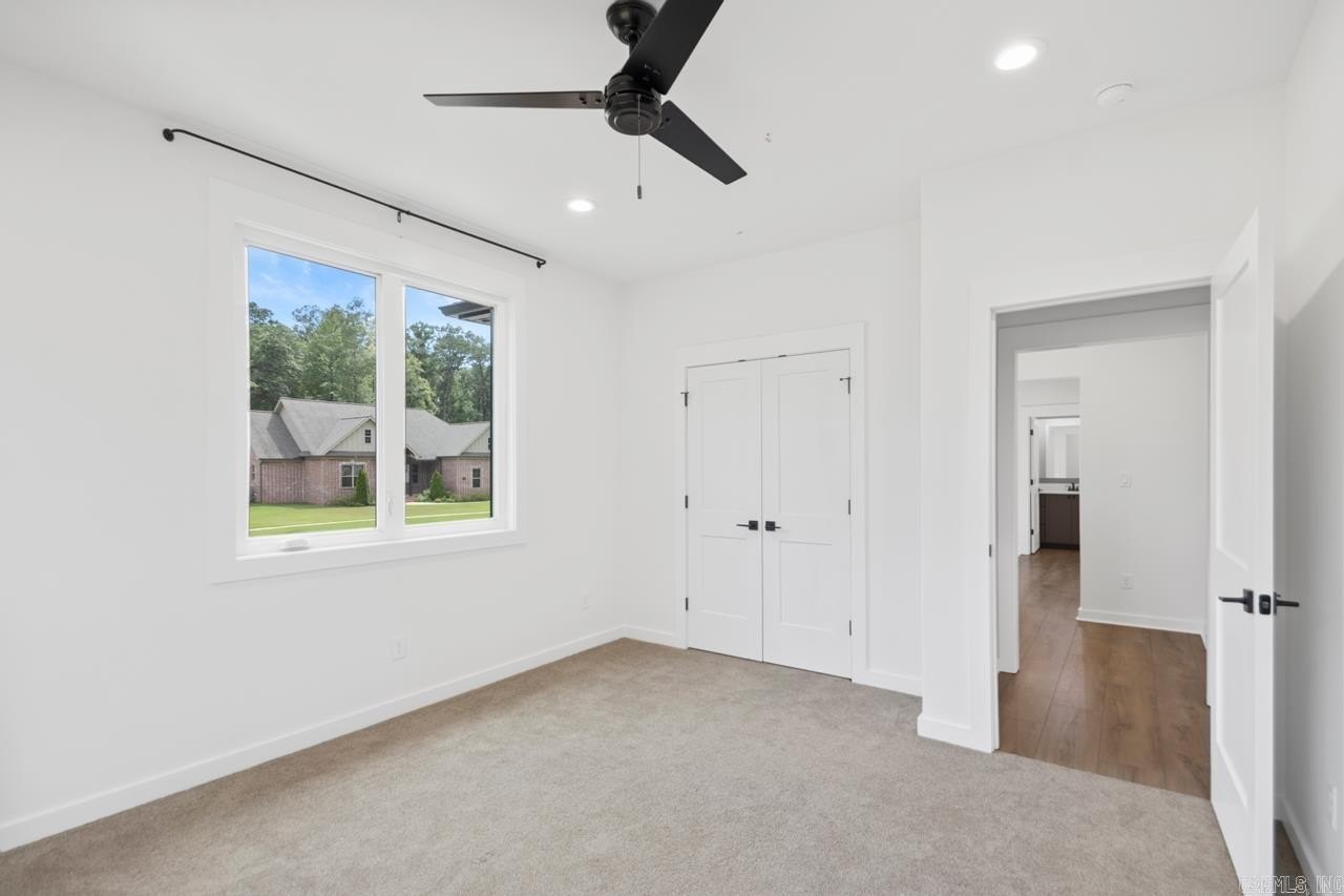 Bryant, Arkansas, 72022, United States, 5 Bedrooms Bedrooms, ,5 BathroomsBathrooms,Residential,For Sale,1978792