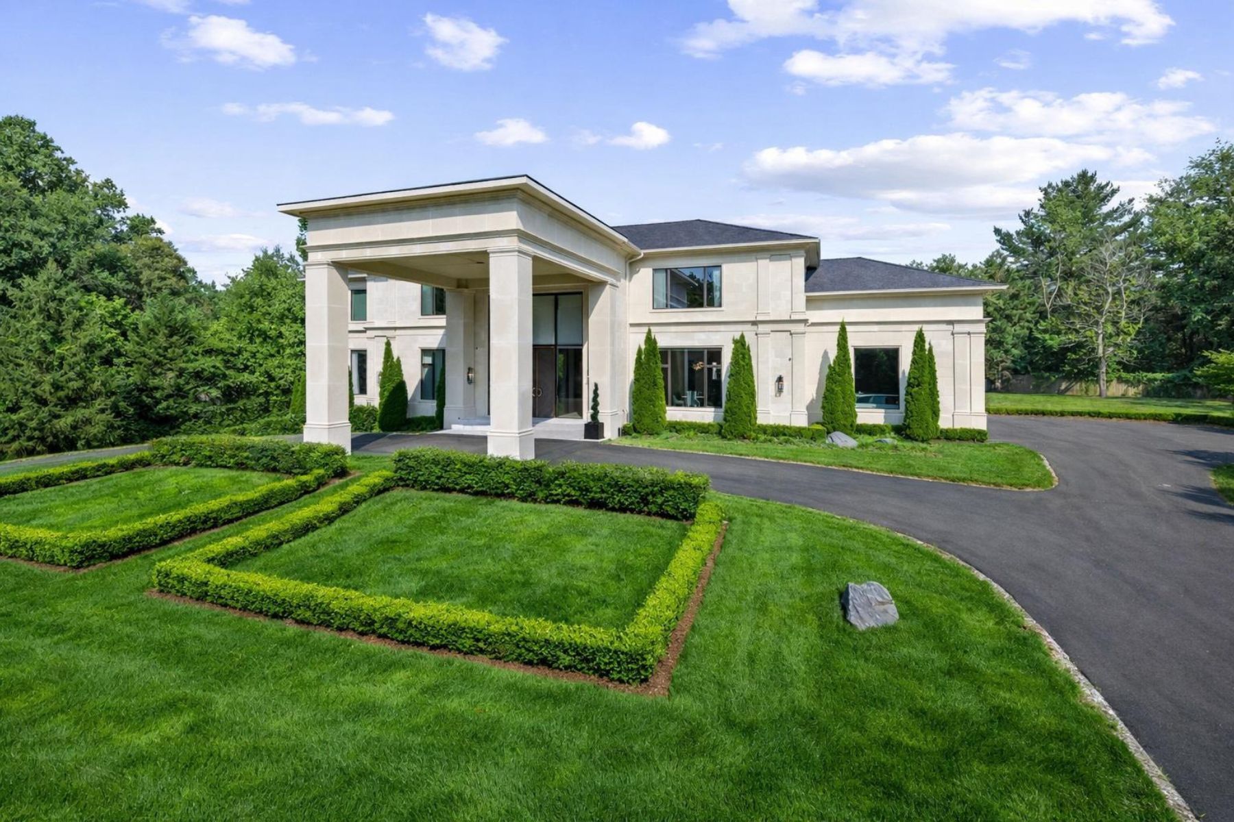  8880 Bradley Boulevard, Bethesda, MD, 20817 - 物件實景