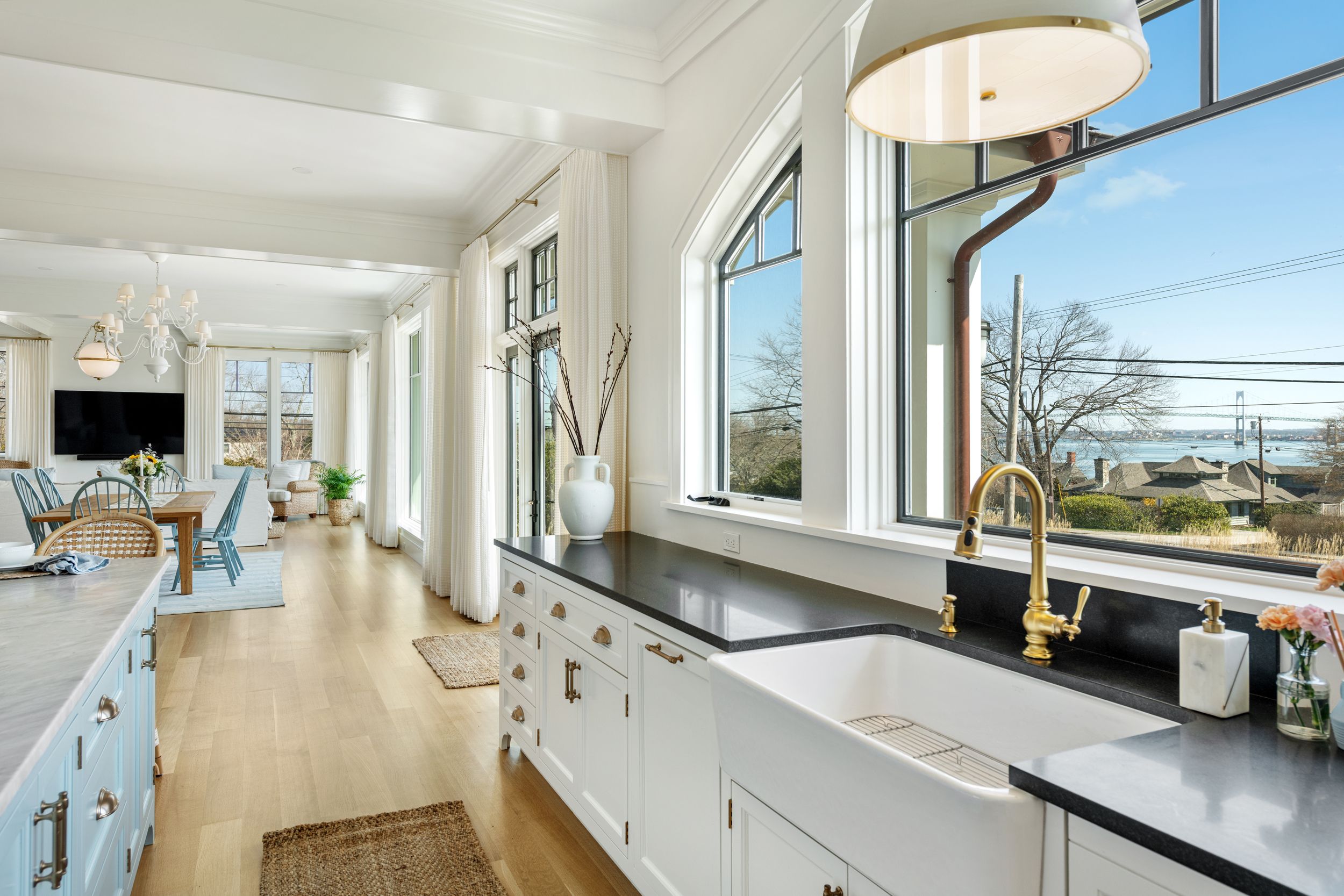  30 Walcott Avenue, Jamestown, RI, 02835 - 物件實景