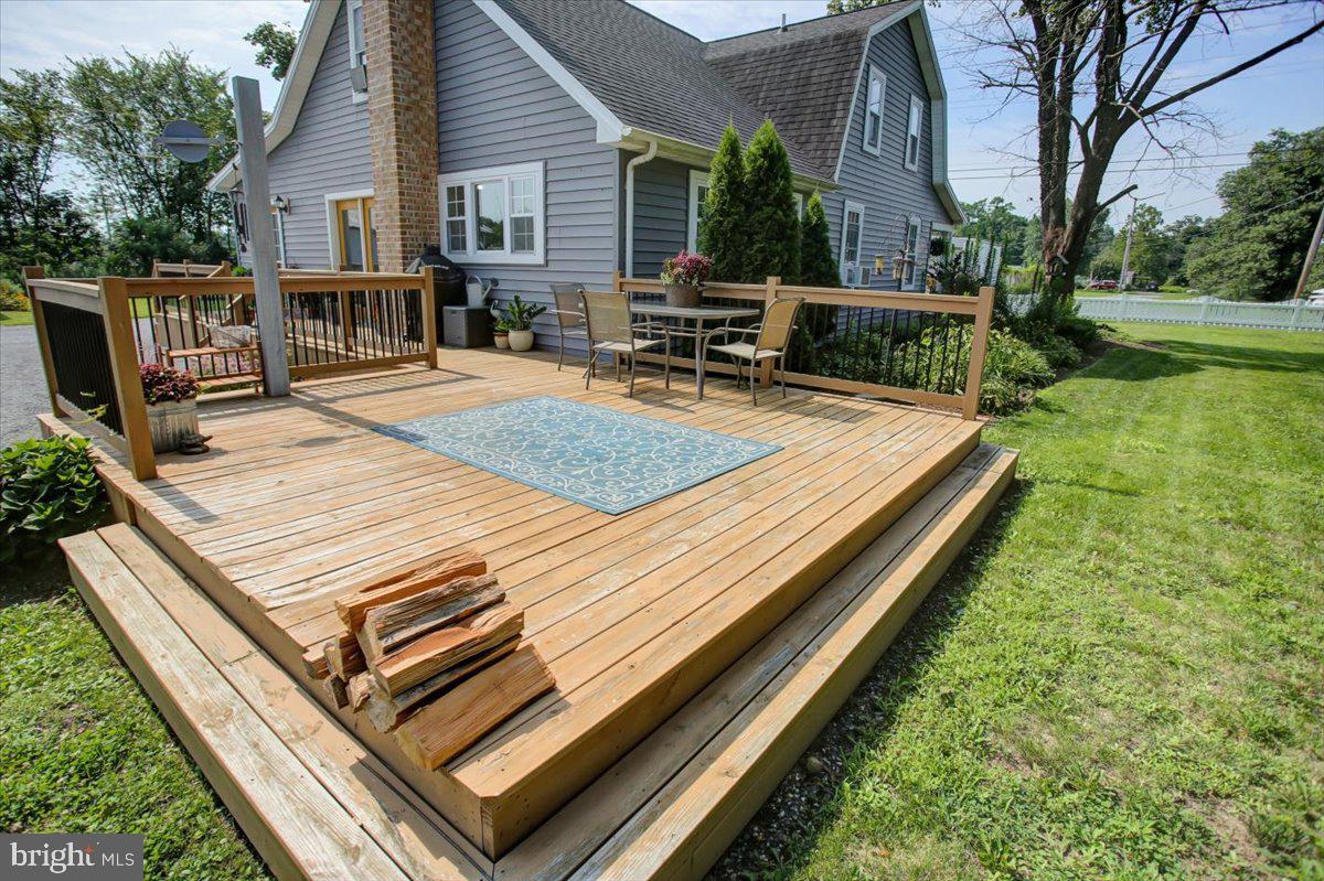 Orrstown, Pennsylvania, 17244, United States, 4 Bedrooms Bedrooms, ,2 BathroomsBathrooms,Residential,For Sale,1906124