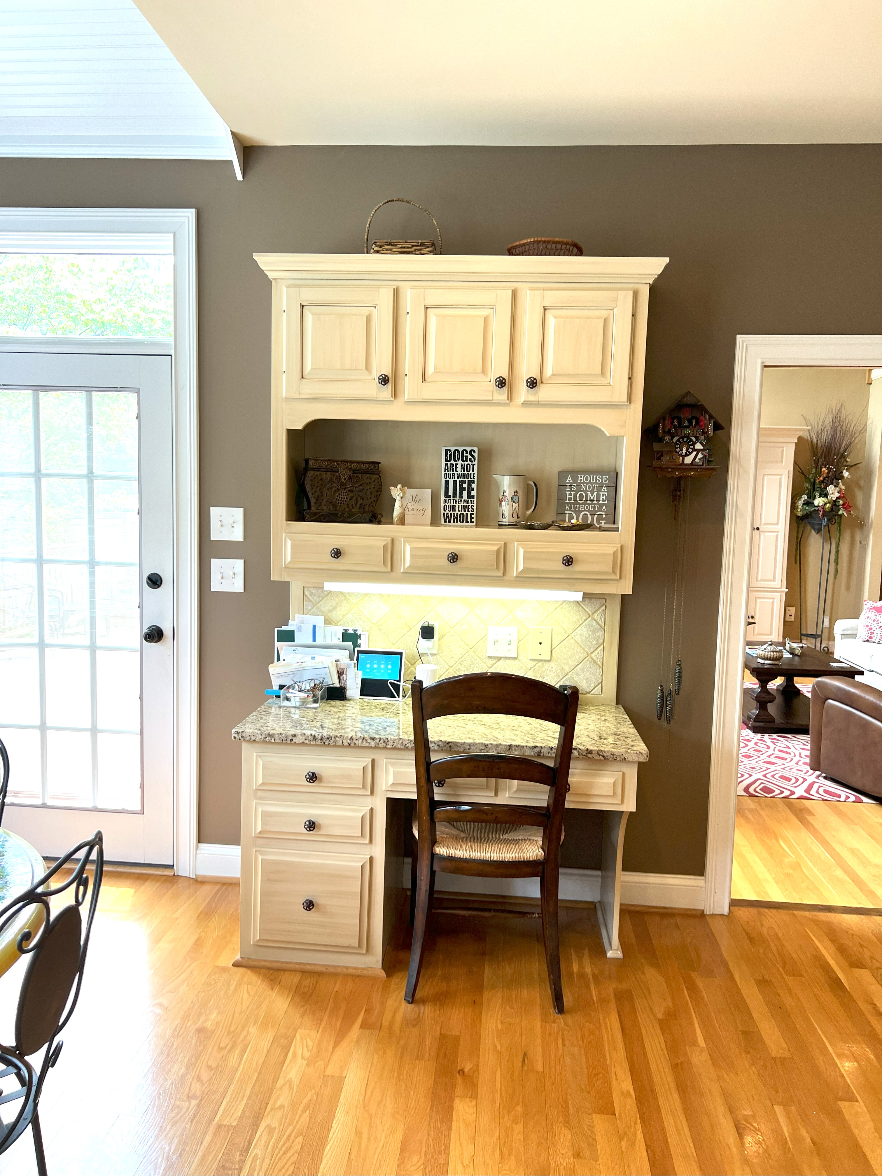 Frankfort, Kentucky, 40601, United States, 5 Bedrooms Bedrooms, ,4 BathroomsBathrooms,Residential,For Sale,1983551