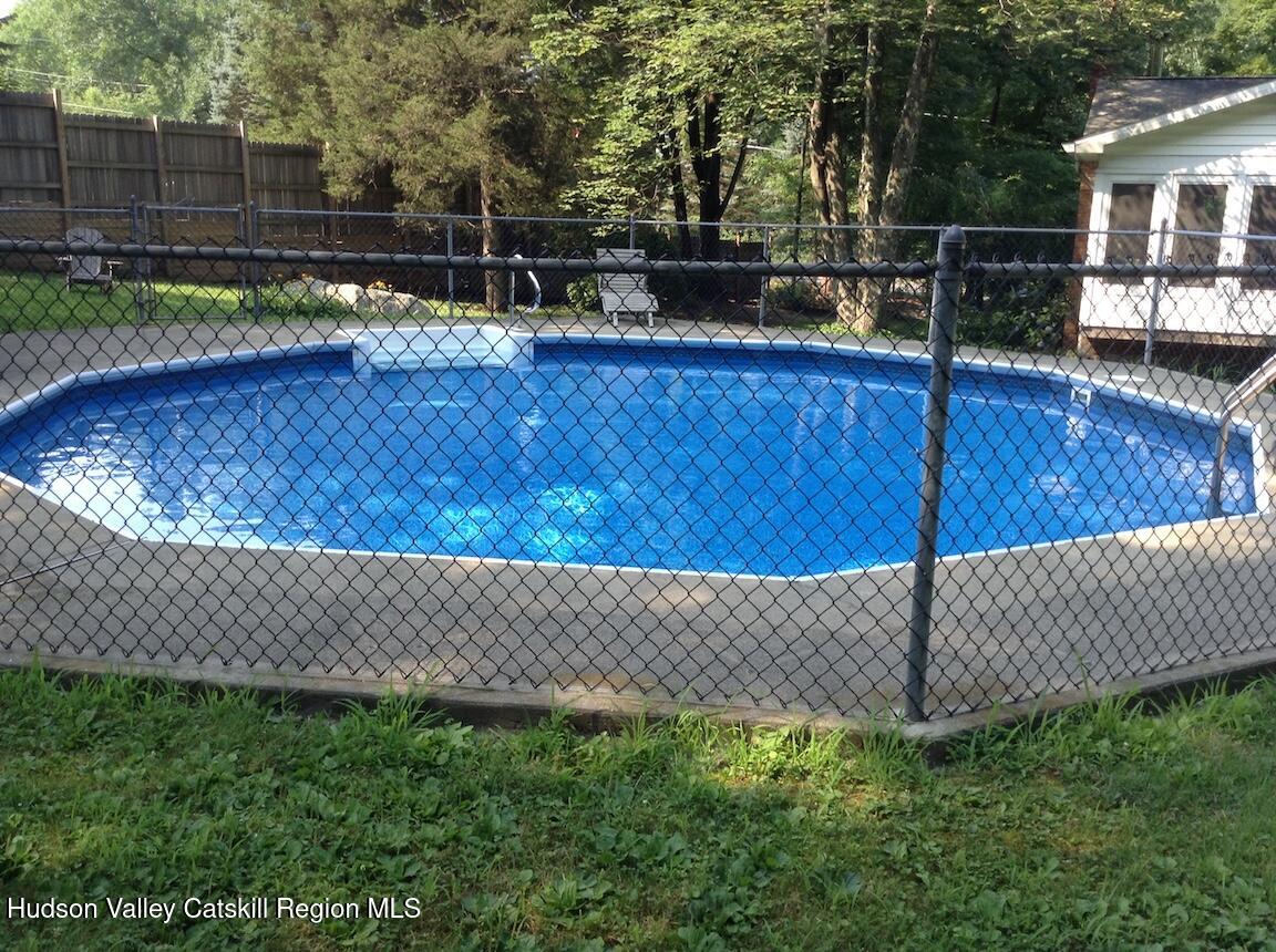 Gardiner, New York, 12525, United States, 3 Bedrooms Bedrooms, ,2 BathroomsBathrooms,Residential,For Sale,1968817