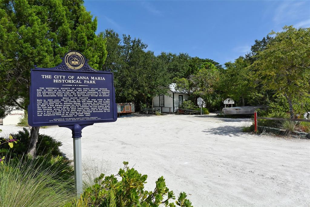 Bradenton, Florida, 34210, United States, 2 Bedrooms Bedrooms, ,3 BathroomsBathrooms,Residential,For Sale,1793424