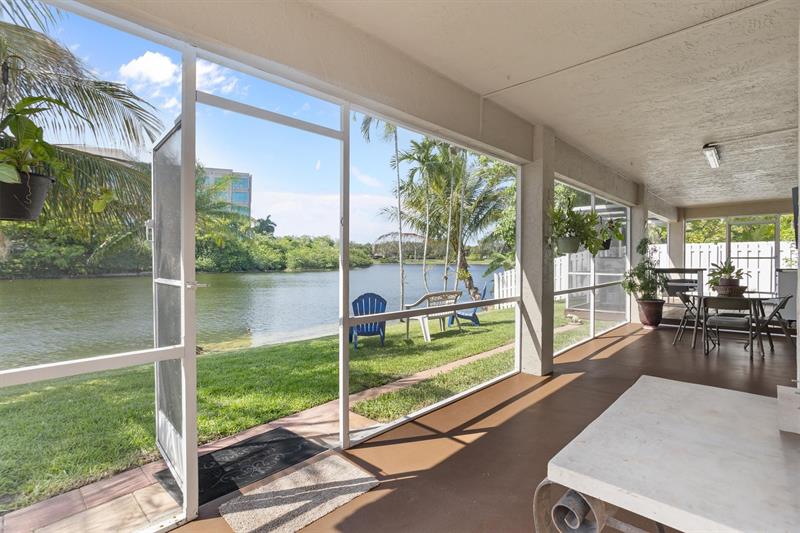 Sunrise, Florida, 33323, United States, 3 Bedrooms Bedrooms, ,2 BathroomsBathrooms,Residential,For Sale,1862219