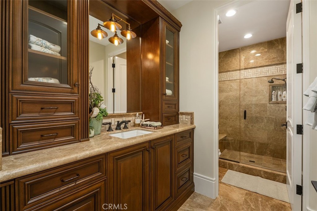 Dana Point, California, 92629, United States, 5 Bedrooms Bedrooms, ,10 BathroomsBathrooms,Residential,For Sale,1838337