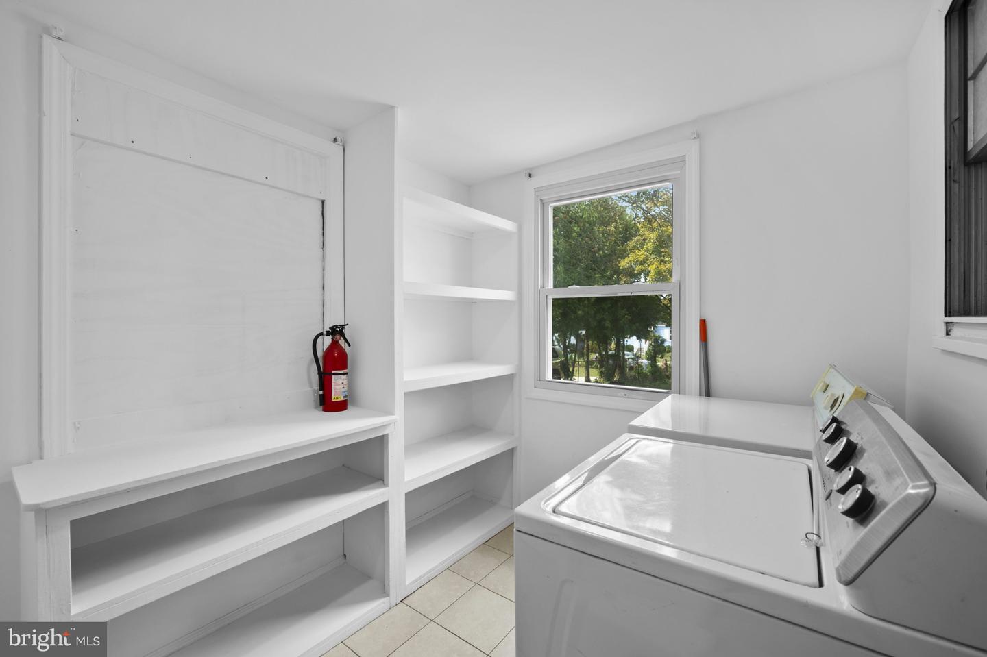 Silver Spring, Maryland, 20902, United States, 4 Bedrooms Bedrooms, ,3 BathroomsBathrooms,Residential,For Sale,1933511