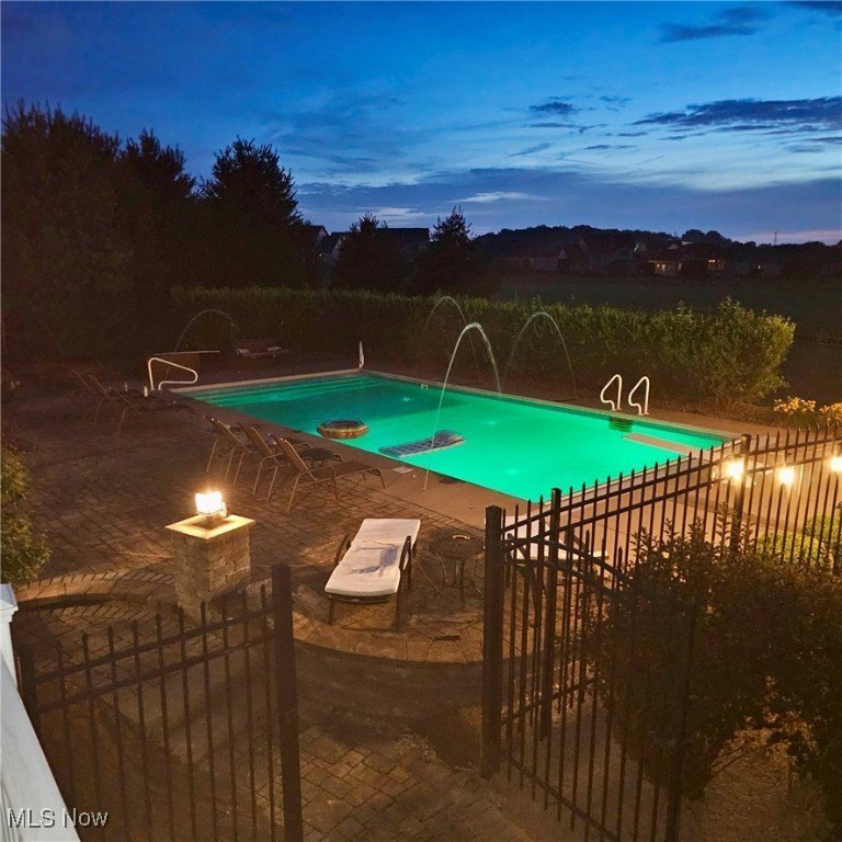 Columbiana, Ohio, 44408, United States, 4 Bedrooms Bedrooms, ,4 BathroomsBathrooms,Residential,For Sale,1977741