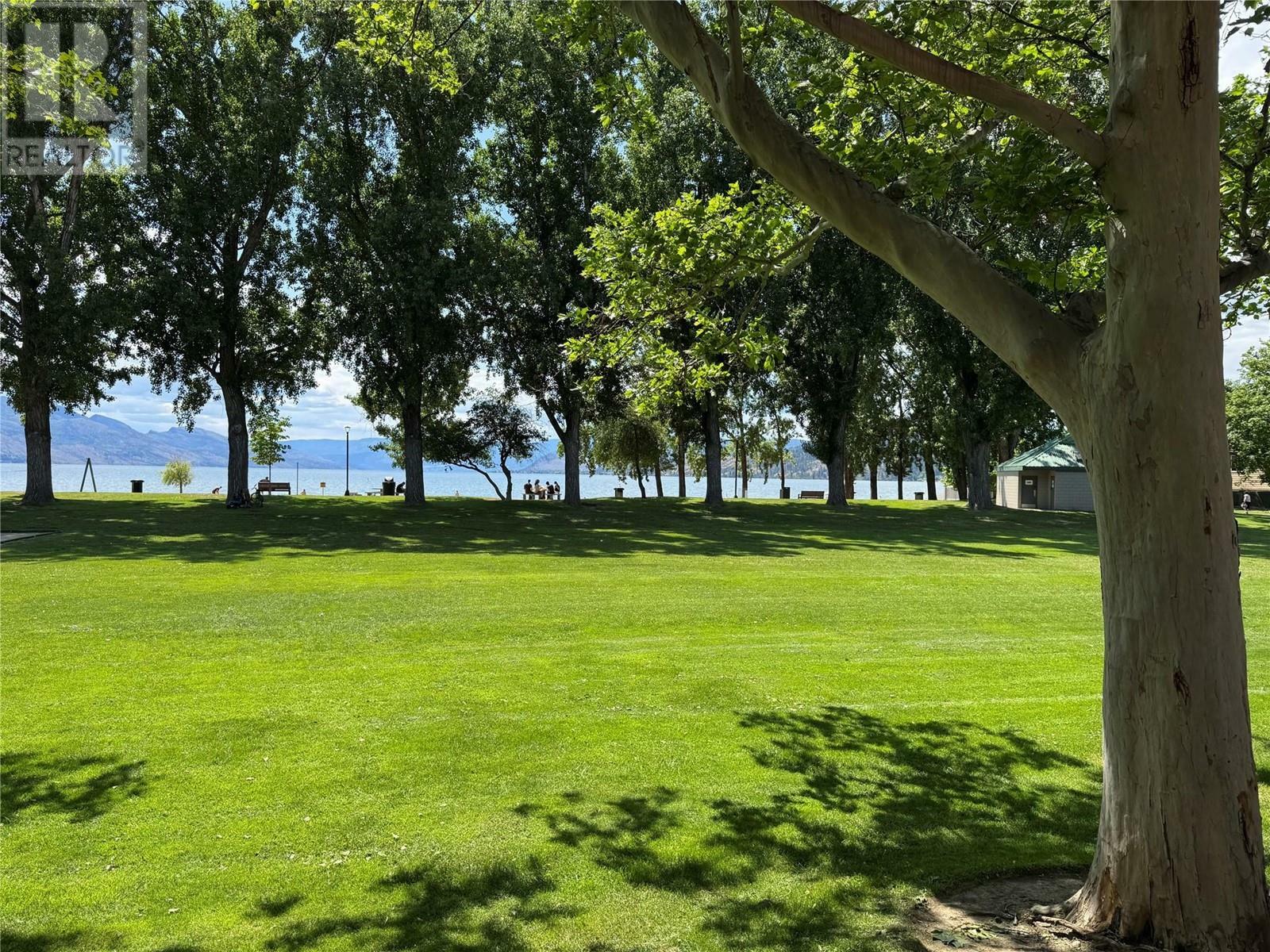 KELOWNA, British Columbia, V1W 3S9, CA, 2 Bedrooms Bedrooms, ,2 BathroomsBathrooms,Residential,For Sale,1882602