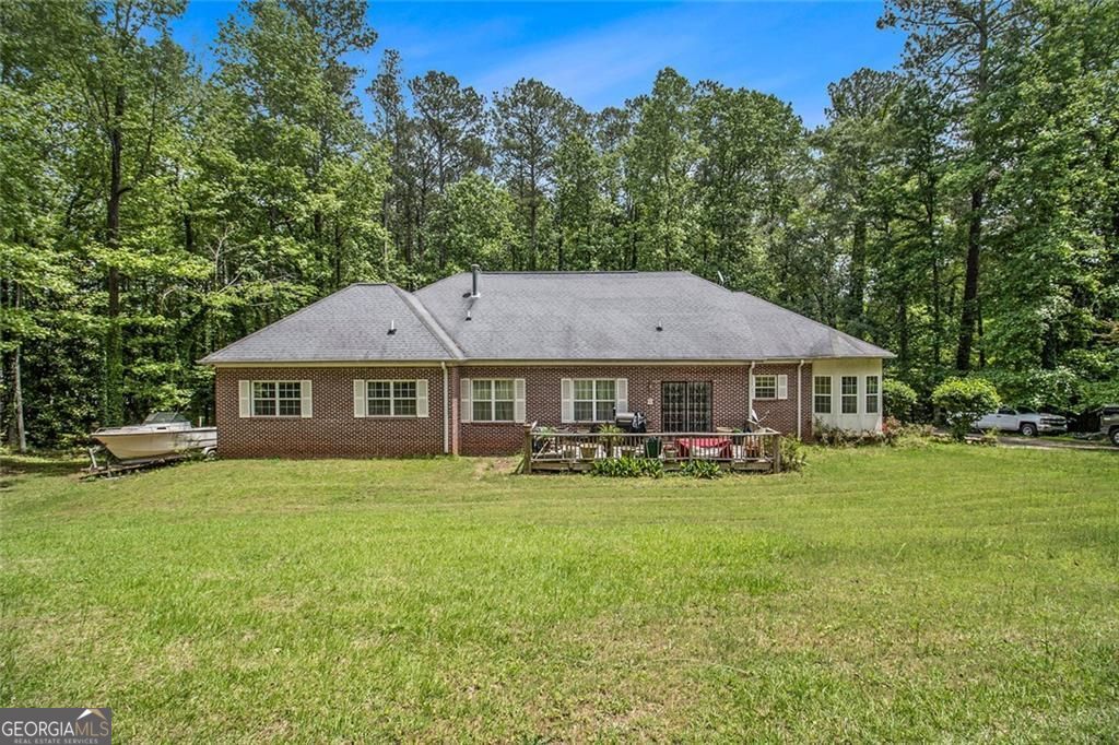 Atlanta, Georgia, 30331, United States, 5 Bedrooms Bedrooms, ,4 BathroomsBathrooms,Residential,For Sale,1908174