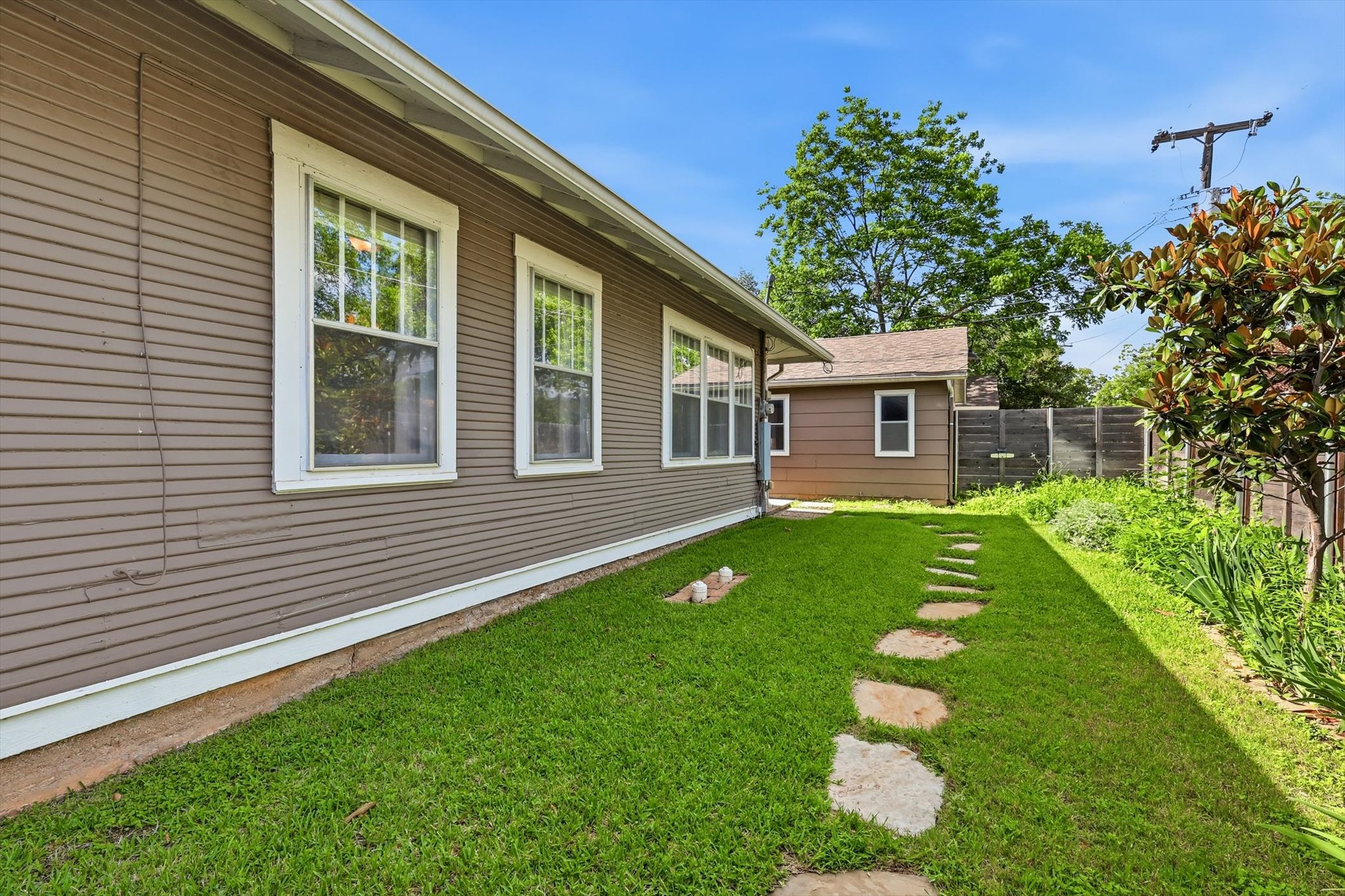  Historic 1923 Craftsman on Premier Corner Lot Near Cultural District and Museums - 物件實景
