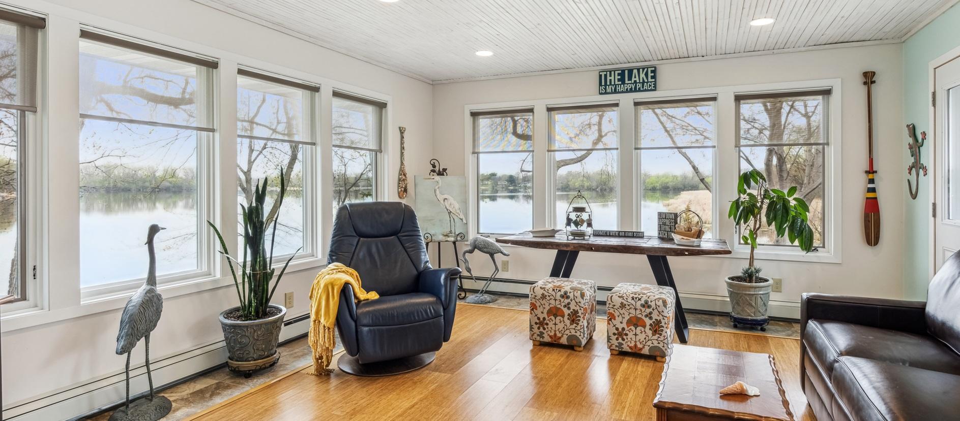 Brooklyn Center, Minnesota, 55429, United States, 5 Bedrooms Bedrooms, ,2 BathroomsBathrooms,Residential,For Sale,1906569