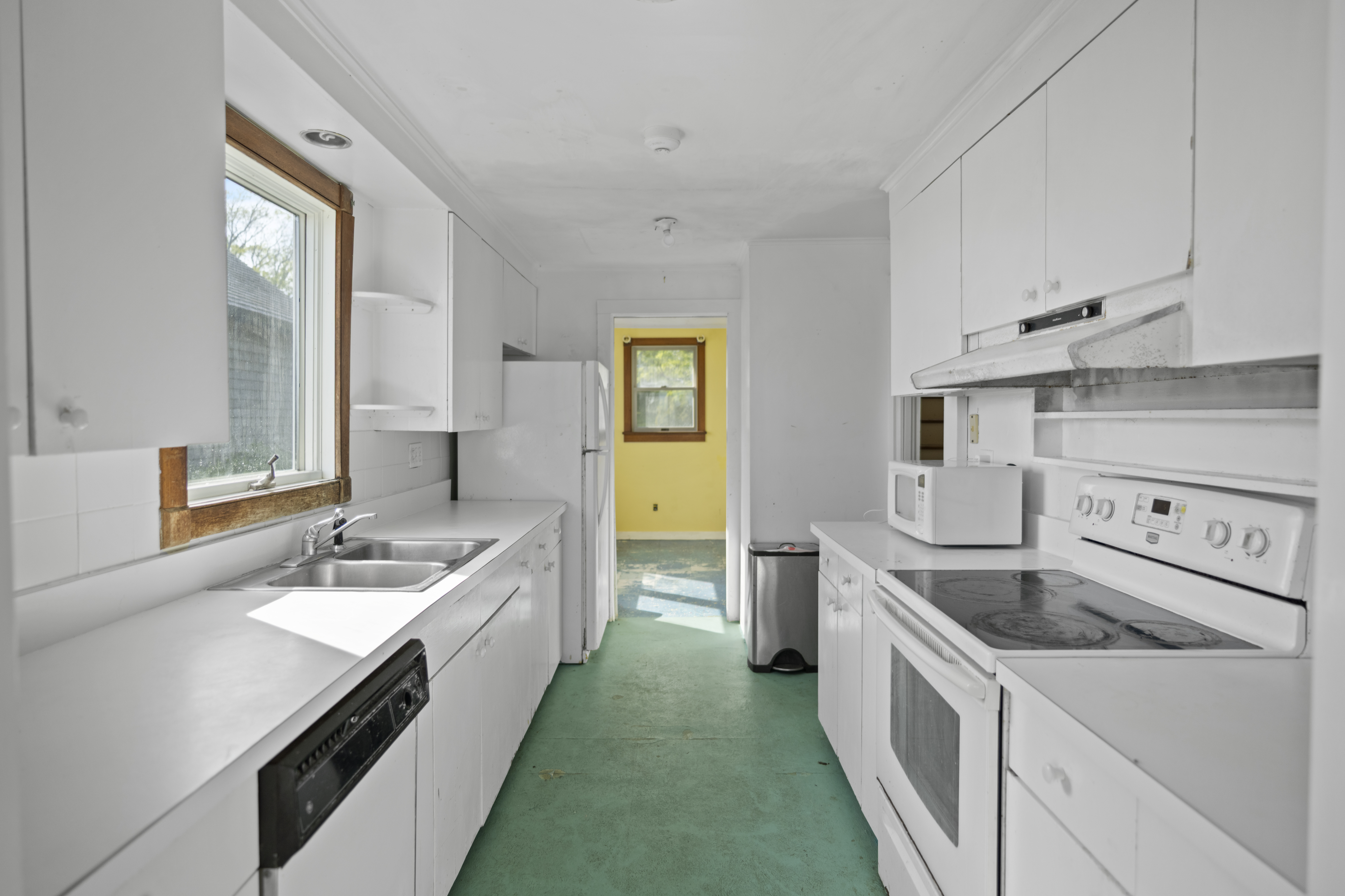 4 Shore Road, Bellport Village, NY 11713 - 物件實景
