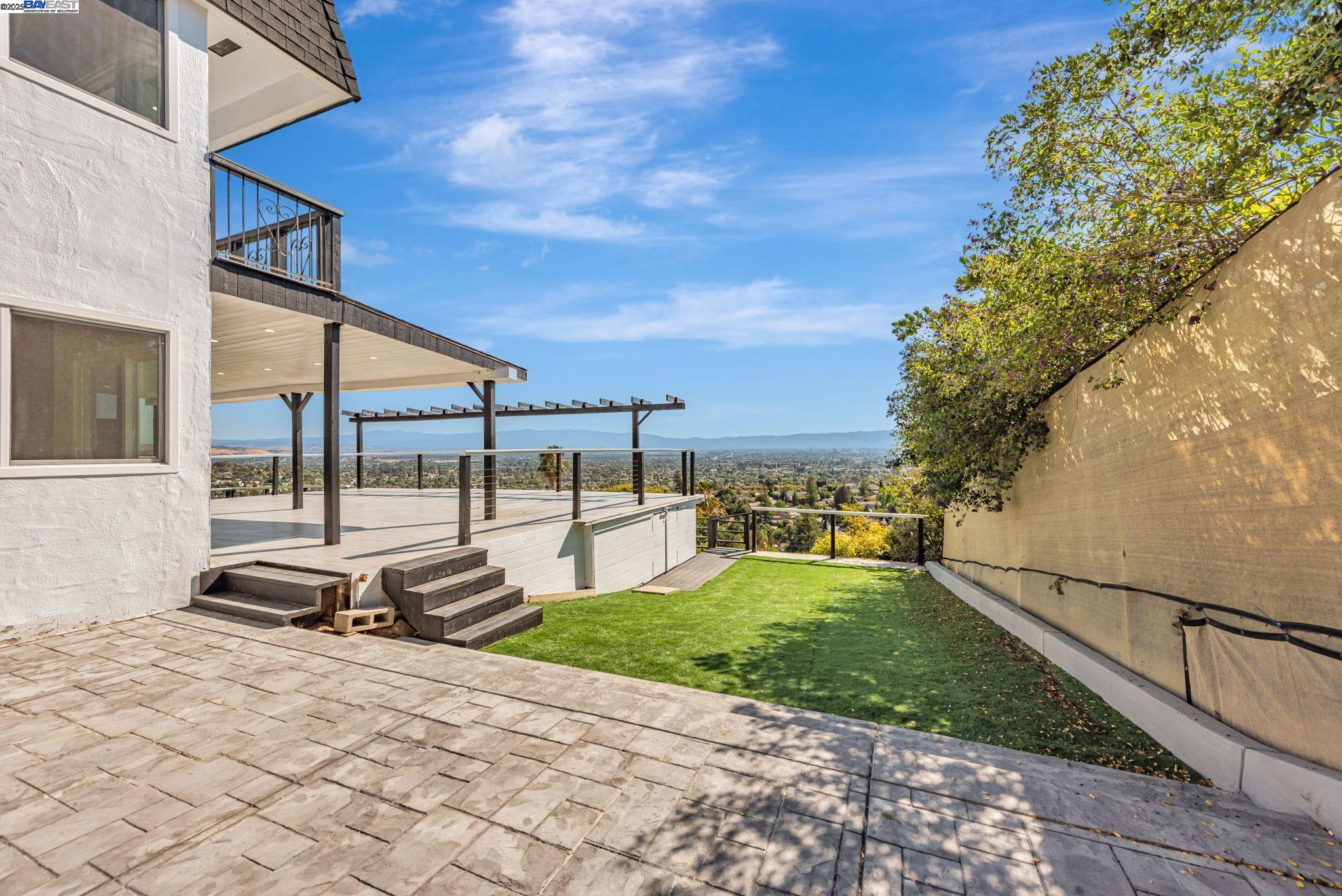 San Jose, California, 95127, United States, 4 Bedrooms Bedrooms, ,4 BathroomsBathrooms,Residential,For Sale,1988045