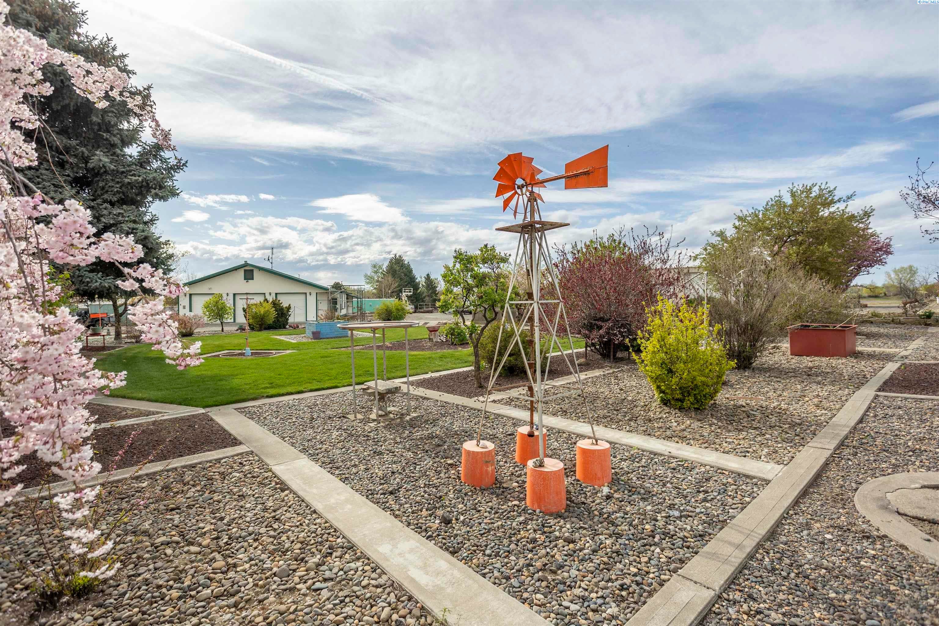 Granger, Washington, 98932, United States, 4 Bedrooms Bedrooms, ,1 BathroomBathrooms,Residential,For Sale,2039912