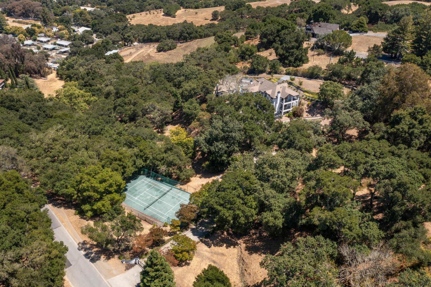 Woodside, California, 94062, United States, 4 Bedrooms Bedrooms, ,5 BathroomsBathrooms,Residential,For Sale,1911860