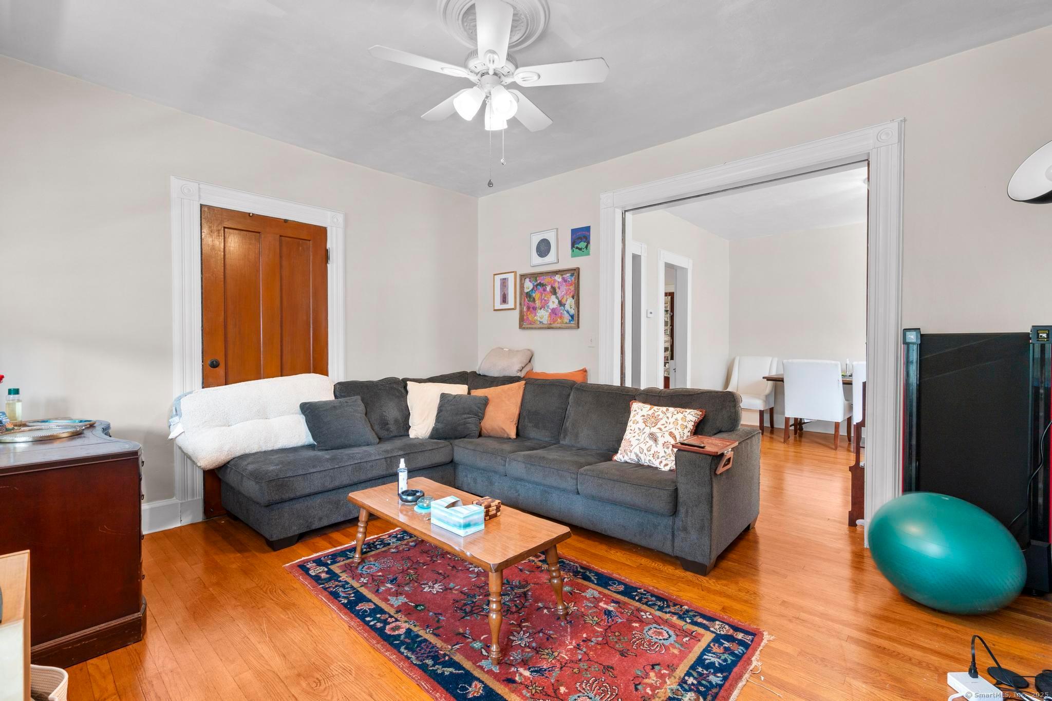 New Haven, Connecticut, 06511, United States, 5 Bedrooms Bedrooms, ,3 BathroomsBathrooms,Residential,For Sale,1930544