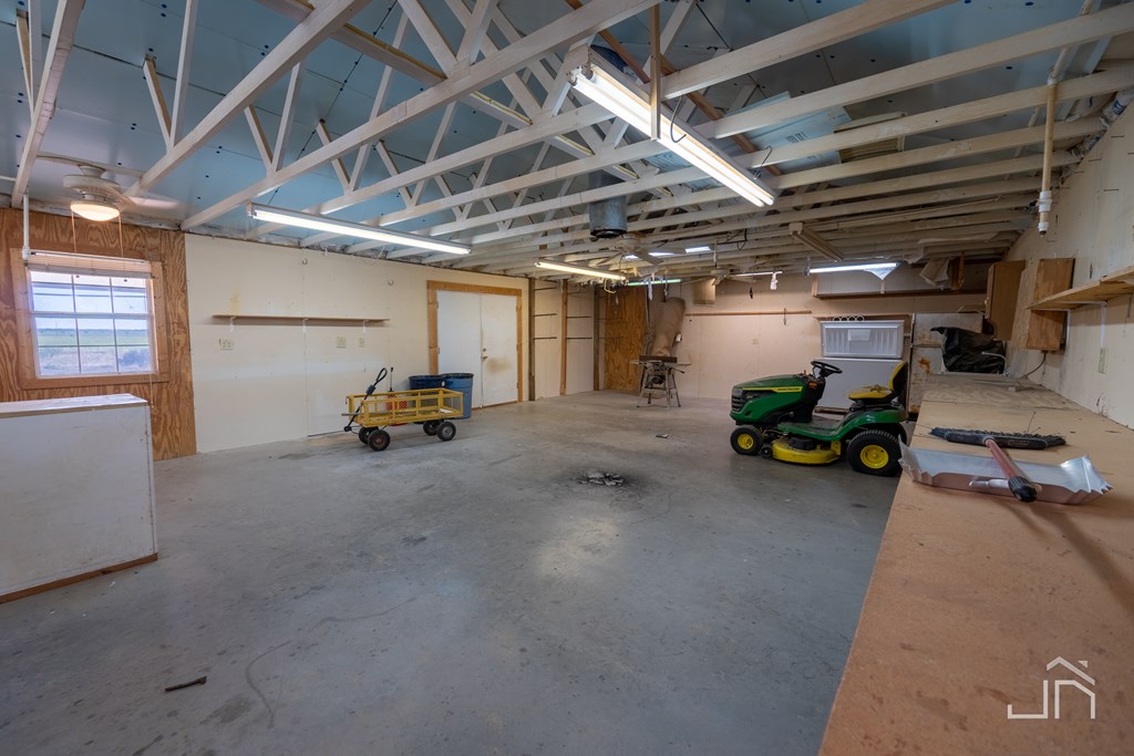 4681 S Jarratt Rd, San Angelo, Texas, 76905, United States, 4 Bedrooms Bedrooms, ,2 BathroomsBathrooms,Residential,For Sale,4681 S Jarratt Rd,1673393