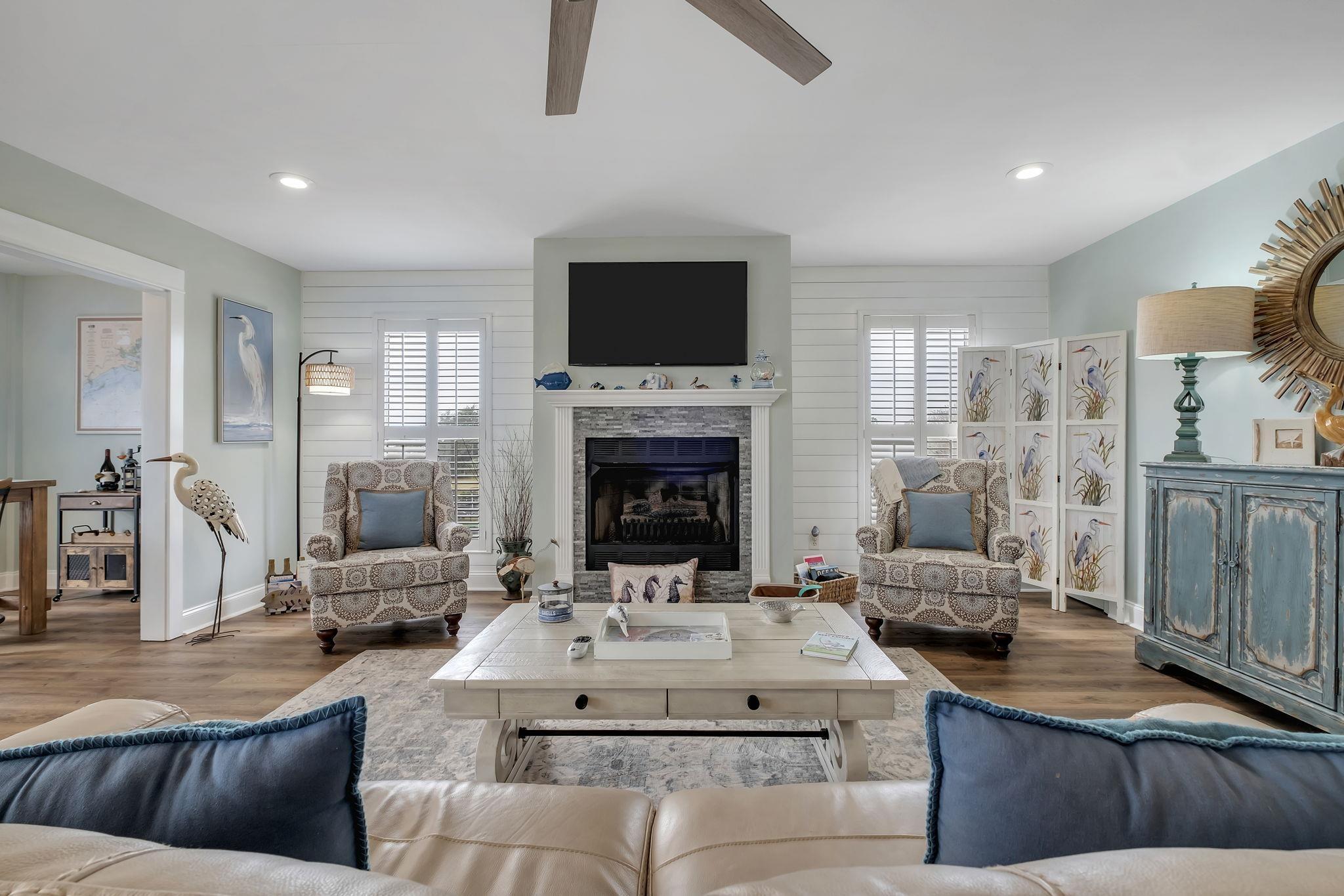 Crawfordville, Florida, 32327, United States, 4 Bedrooms Bedrooms, ,3 BathroomsBathrooms,Residential,For Sale,2003294