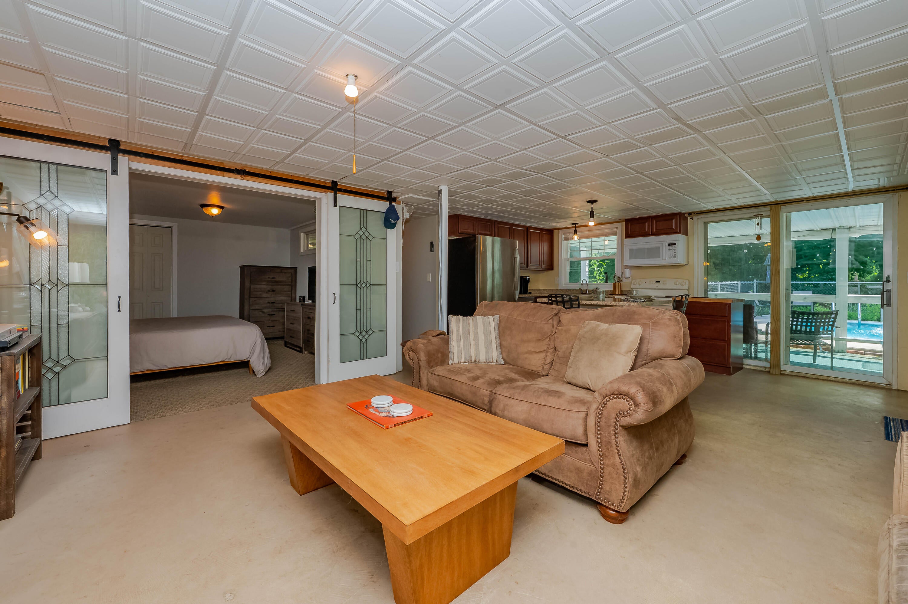 Eliot, Maine, 03903, United States, 2 Bedrooms Bedrooms, ,1 BathroomBathrooms,Residential,For Sale,1887837