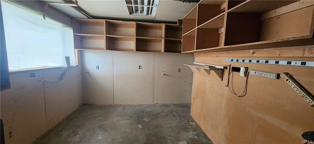 Bloomington, California, 92316, United States, 5 Bedrooms Bedrooms, ,2 BathroomsBathrooms,Residential,For Sale,2008810