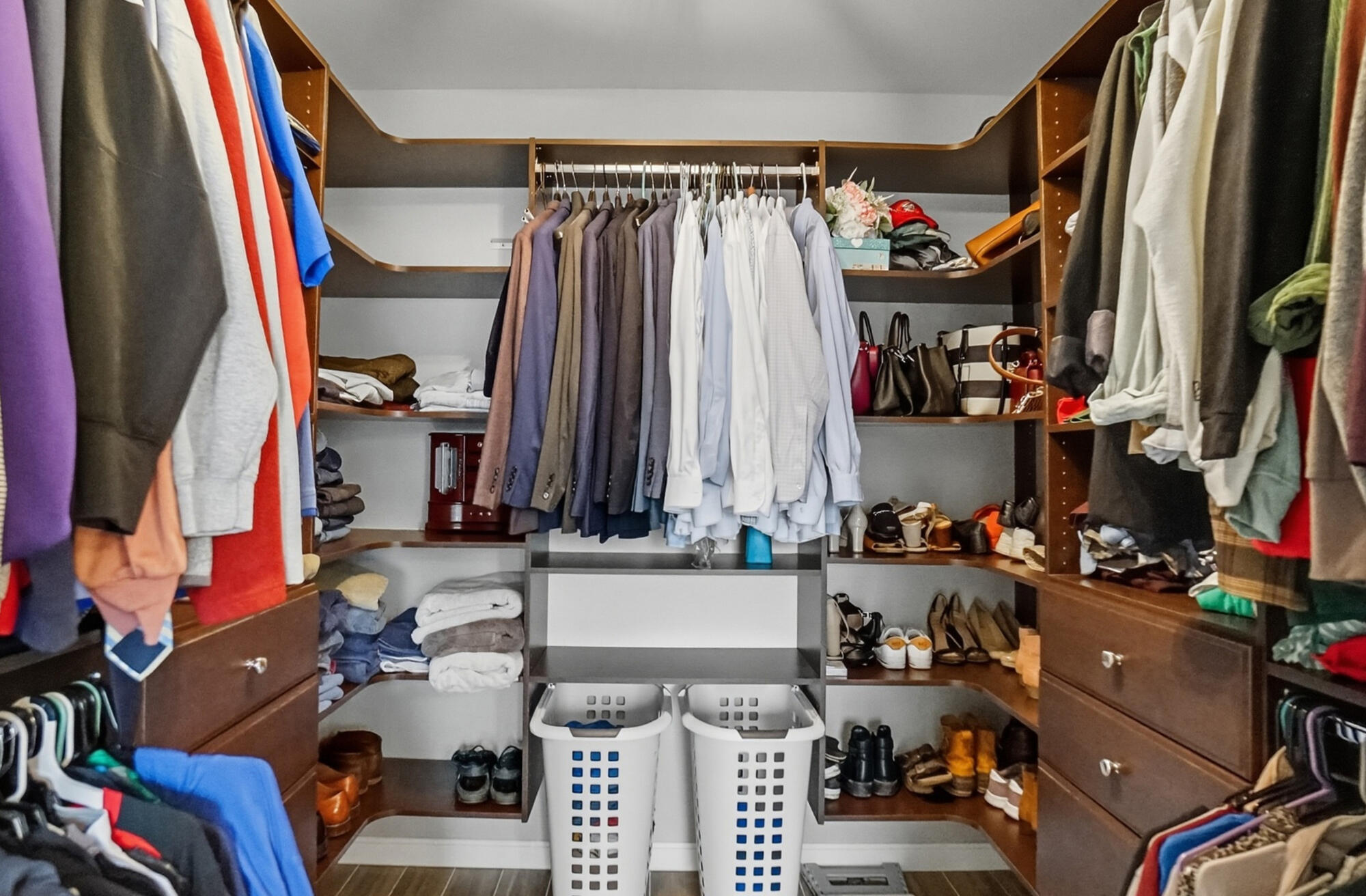 Hebron, Kentucky, 41048, United States, 4 Bedrooms Bedrooms, ,4 BathroomsBathrooms,Residential,For Sale,1958481