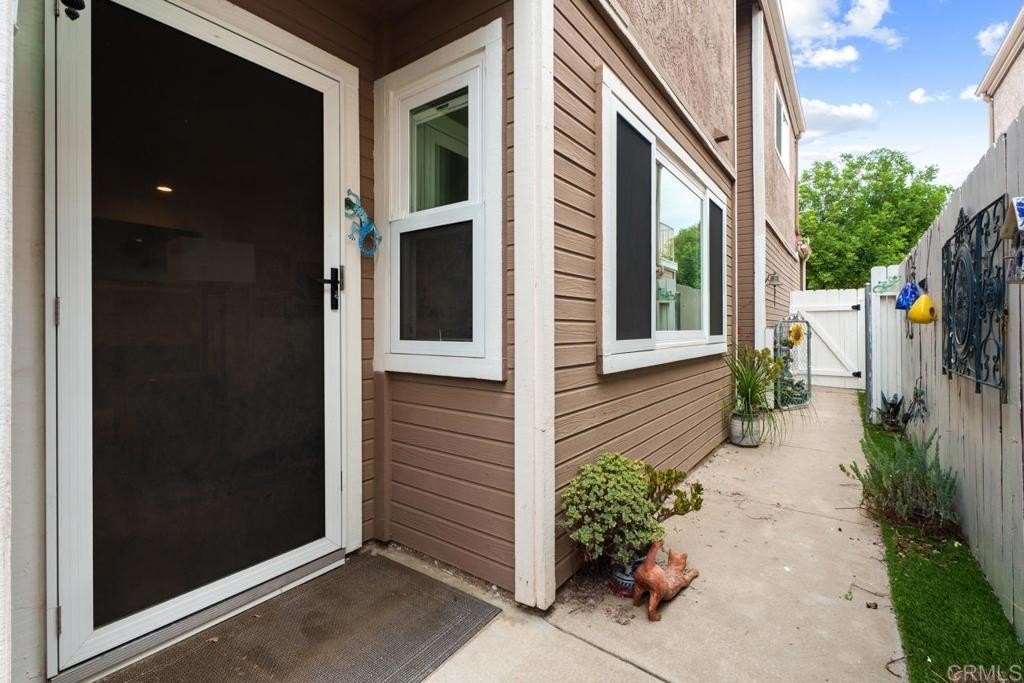 Ramona, California, 92065, United States, 3 Bedrooms Bedrooms, ,3 BathroomsBathrooms,Residential,For Sale,1933366