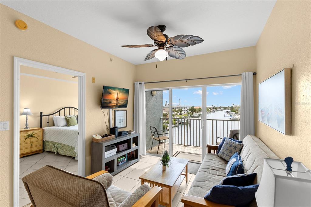 St Petersburg, Florida, 33708, United States, 2 Bedrooms Bedrooms, ,2 BathroomsBathrooms,Residential,For Sale,1950860