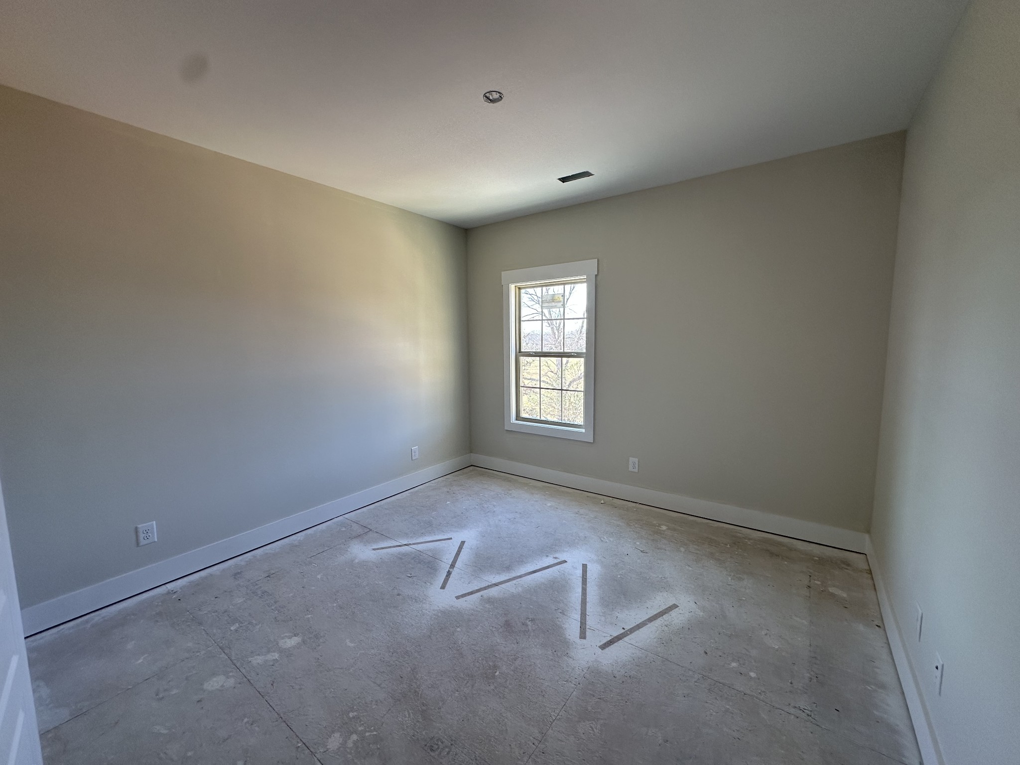 Cumberland Furnace, Tennessee, 37051, United States, 3 Bedrooms Bedrooms, ,3 BathroomsBathrooms,Residential,For Sale,1975749