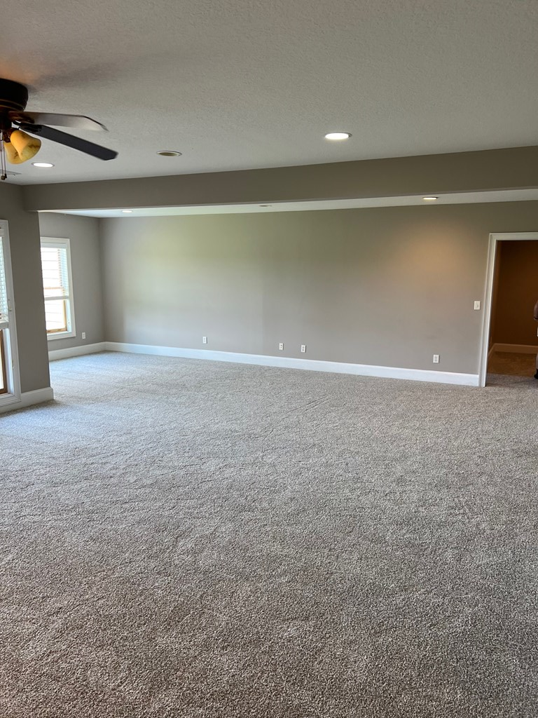 Ellijay, Georgia, 30536, United States, 4 Bedrooms Bedrooms, ,4 BathroomsBathrooms,Residential,For Sale,1876952