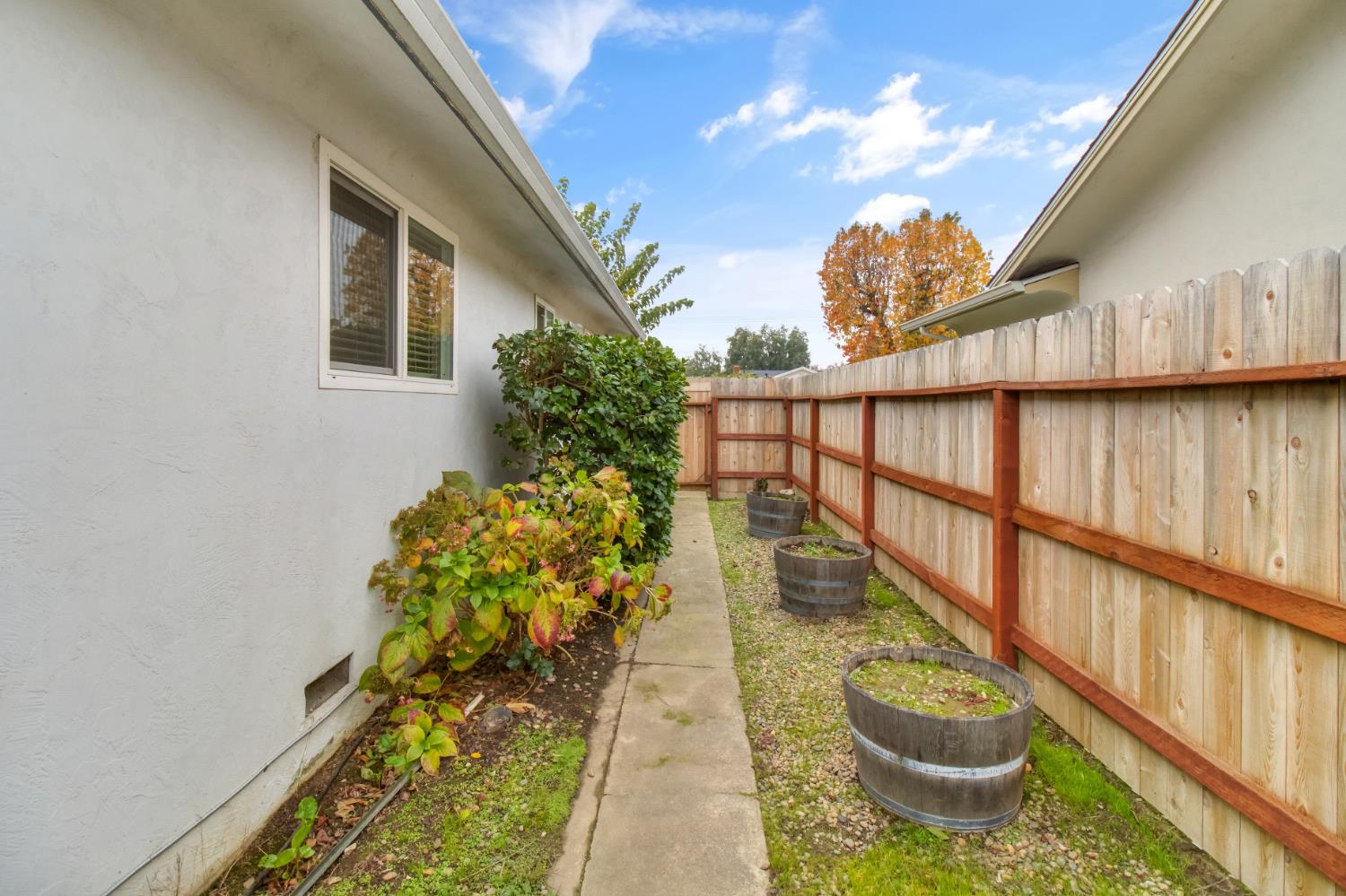 Lodi, California, 95242, United States, 3 Bedrooms Bedrooms, ,3 BathroomsBathrooms,Residential,For Sale,2002974