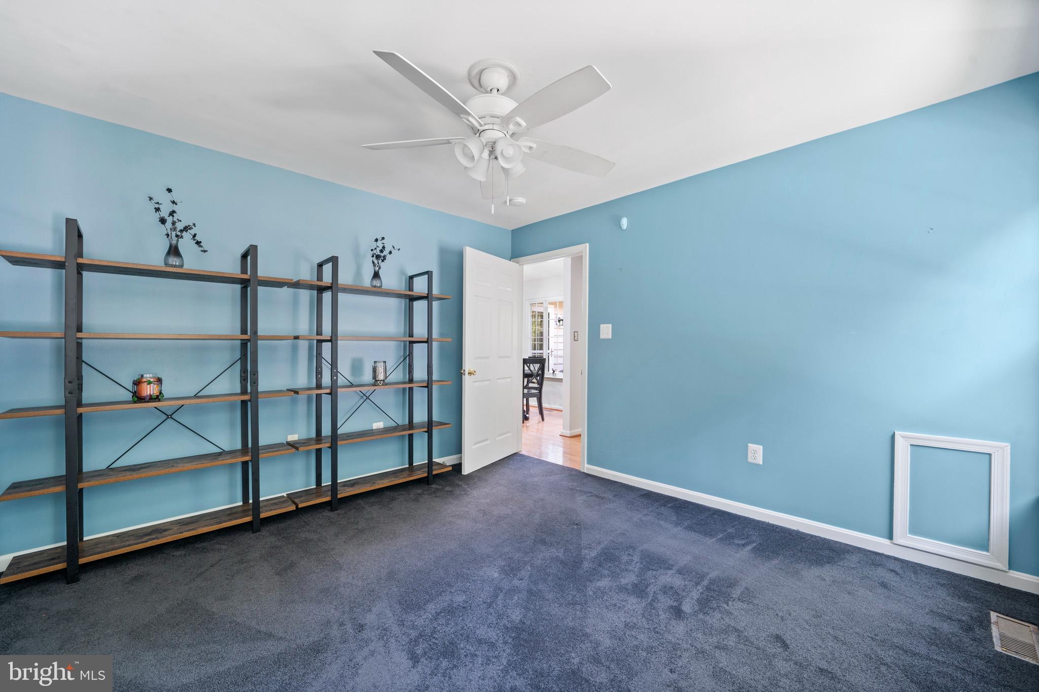 La Plata, Maryland, 20646, United States, 4 Bedrooms Bedrooms, ,4 BathroomsBathrooms,Residential,For Sale,1976201