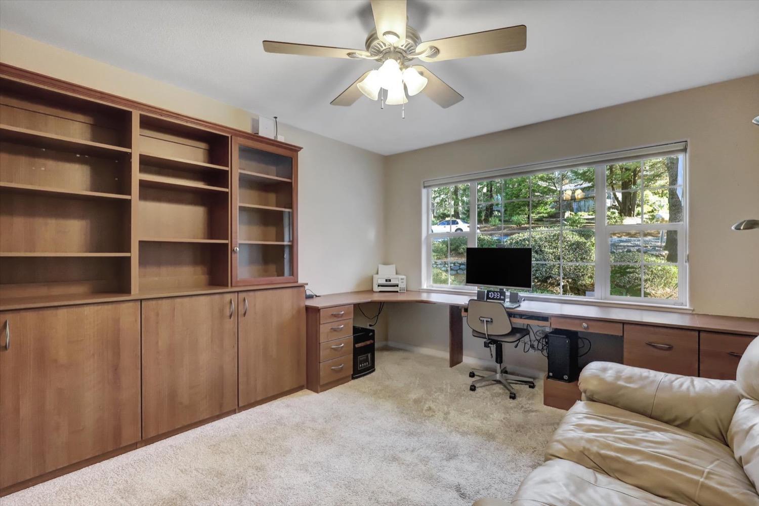 Grass Valley, California, 95949, United States, 3 Bedrooms Bedrooms, ,3 BathroomsBathrooms,Residential,For Sale,1840908