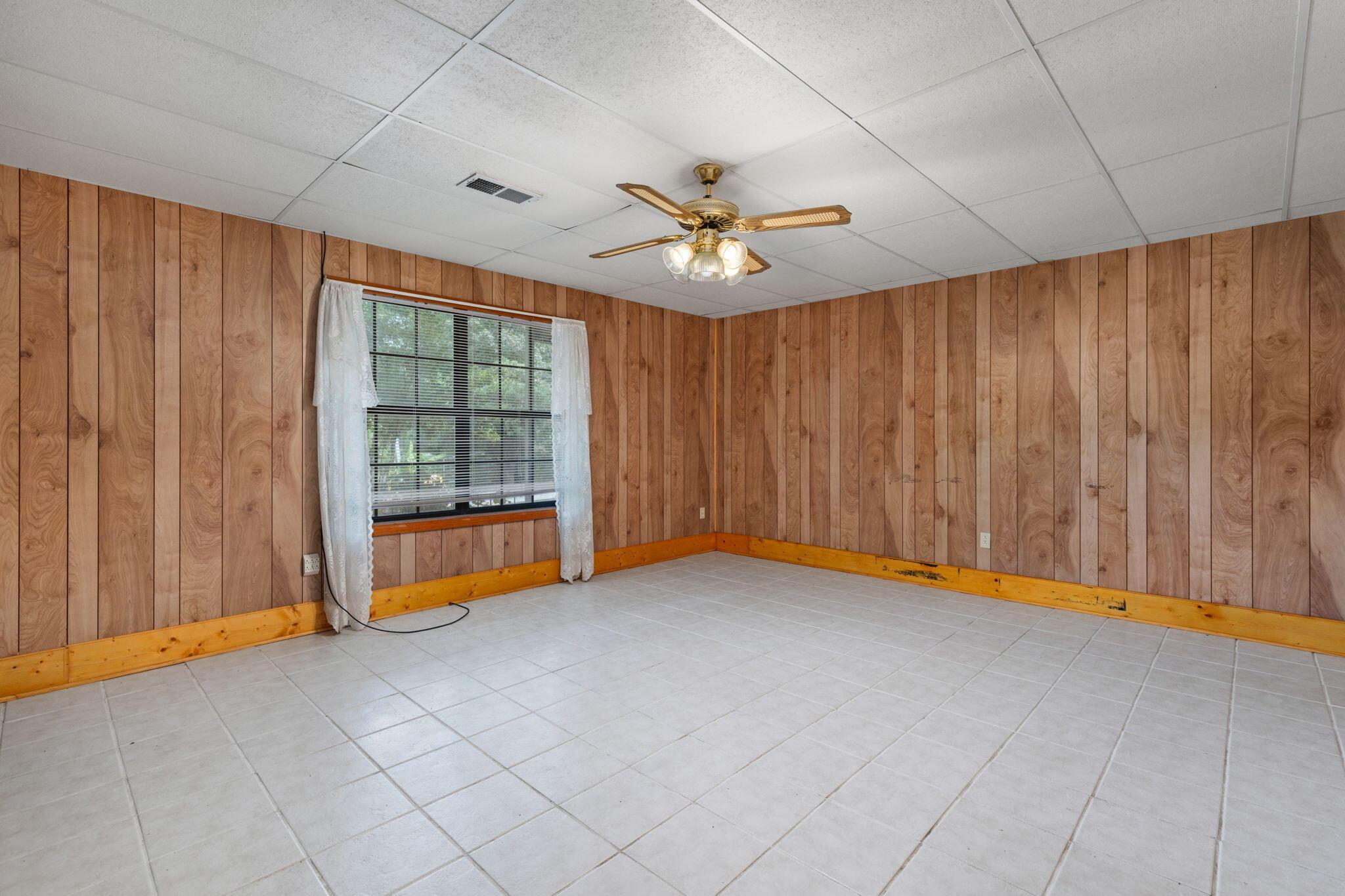 Reagan, Tennessee, 38368, United States, 6 Bedrooms Bedrooms, ,5 BathroomsBathrooms,Residential,For Sale,1927182