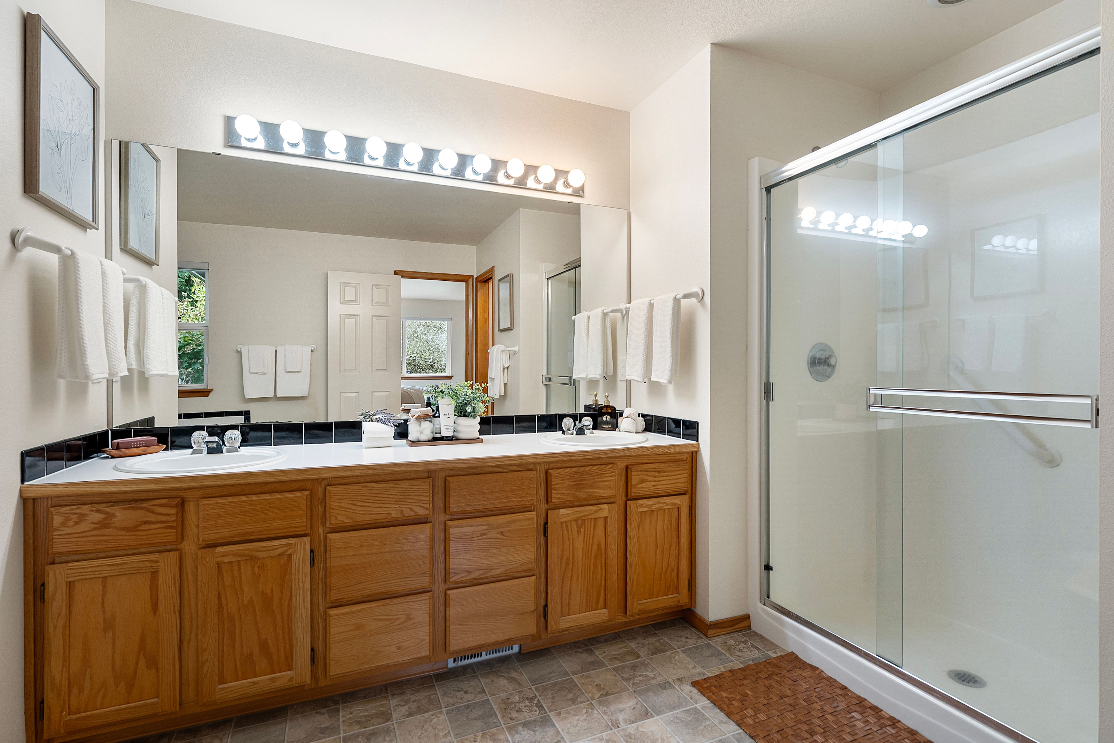  517 Galloway St, Steilacoom, WA 98388 - 物件實景